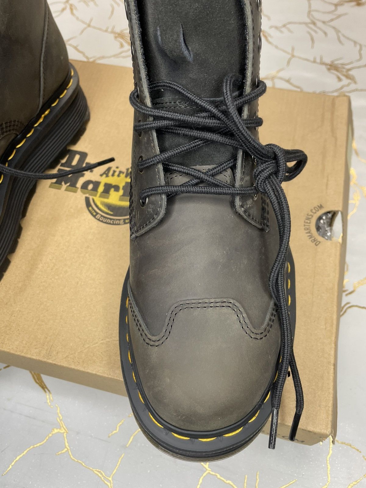 Dr. Martens DR. MARTENS ZEBZAG 8 TIES BURNISH WAXY BOOTS US10 UK8 EU42 Size US 9.5 / EU 42-43 - 3 Thumbnail