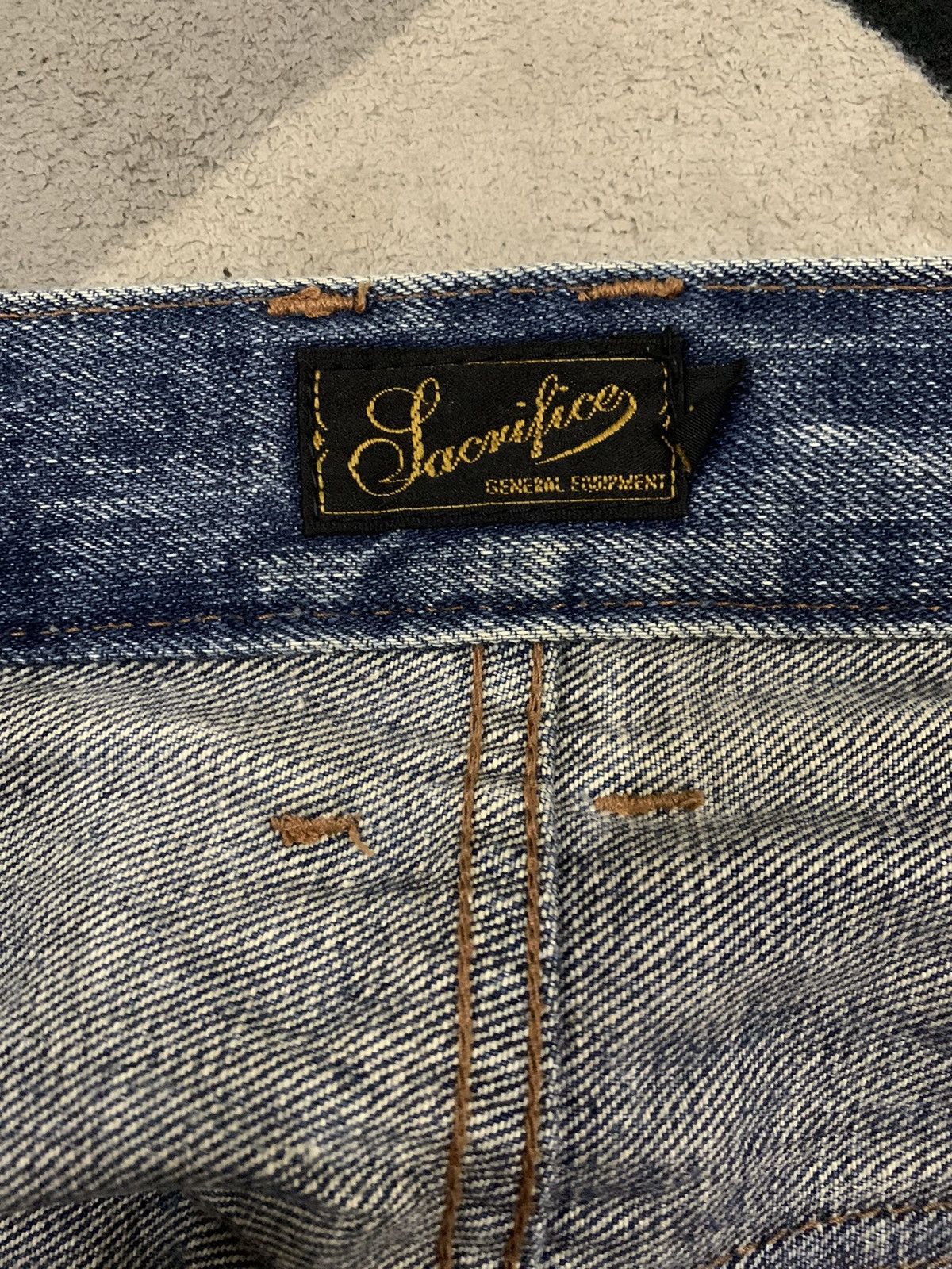 Hysteric Glamour Vintage Sacrifice Japan Selvedge Acid Wash Buckle Back Jeans Size US 30 / EU 46 - 20 Thumbnail