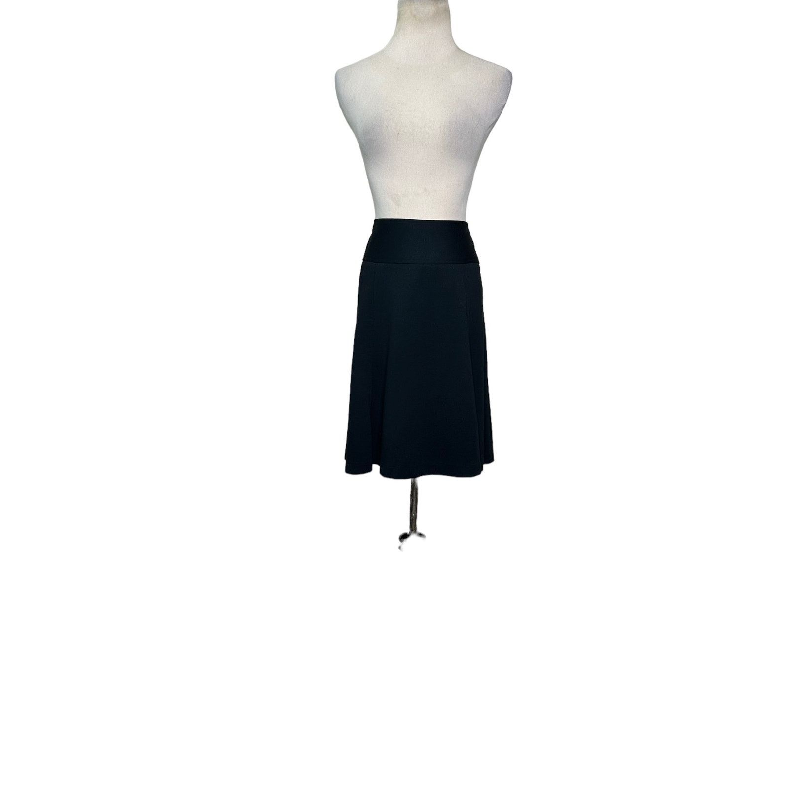 Ann Taylor Ann Taylor black a line mini skirt size 4 Size 27" / US 4 / IT 40 - 10 Thumbnail