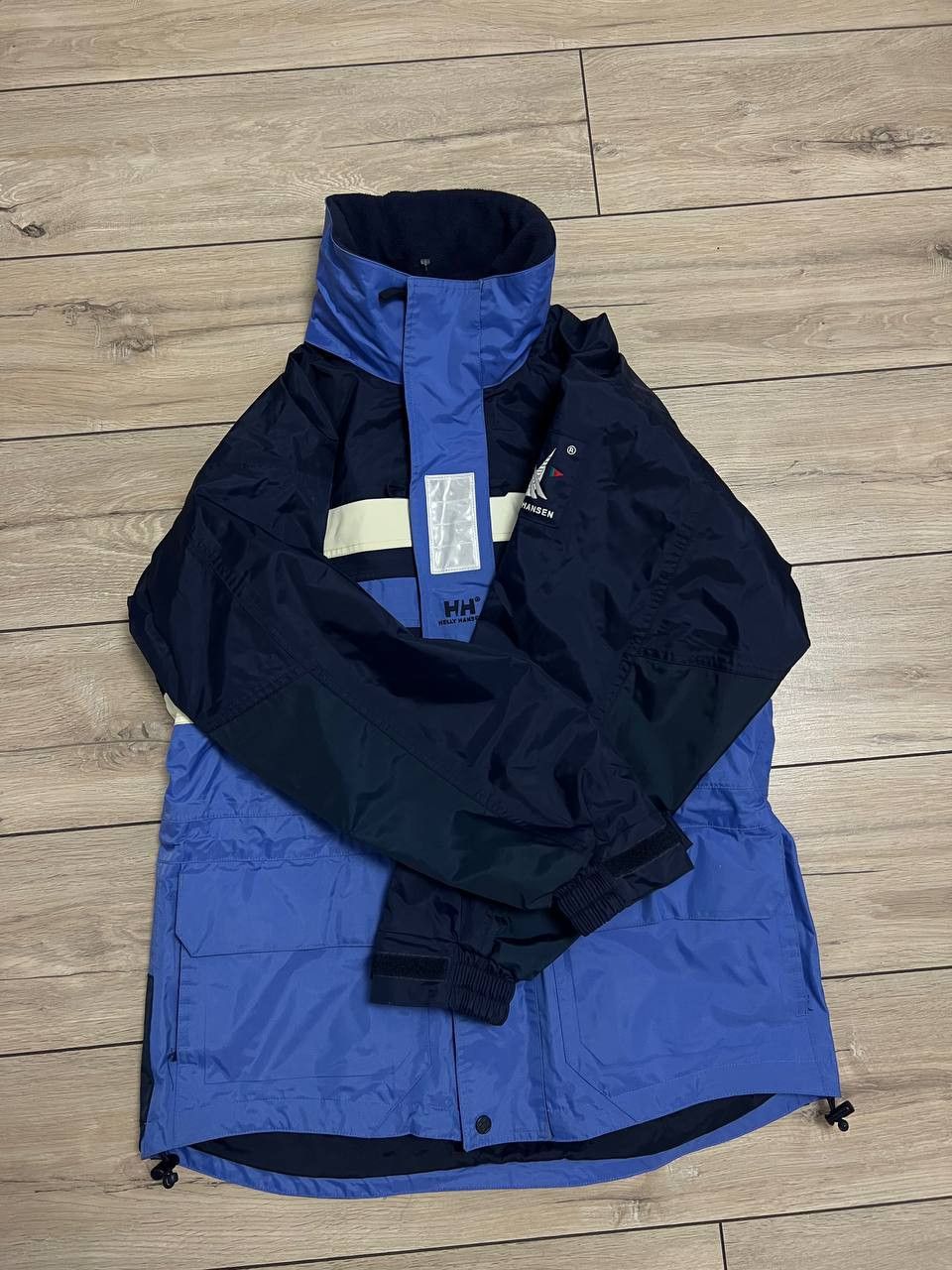 Helly Hansen Vintage 90s Helly Hansen Sailing Jacket Yachting Hooded Size US S / EU 44-46 / 1 - 7 Thumbnail