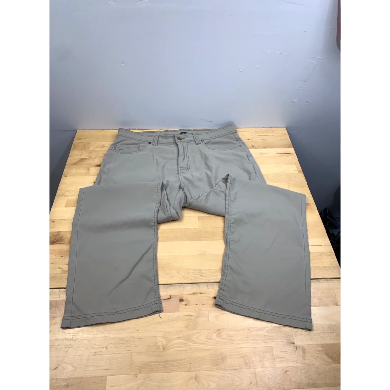 Prana prAna Pants Mens 34x30 Beige Casual Outdoor Hiking Camping 11895 Pants 34 in Beige Mens Straight Pocket 5-Pocket Nature Vintage No Size US 34 / EU 50 - 2 Thumbnail