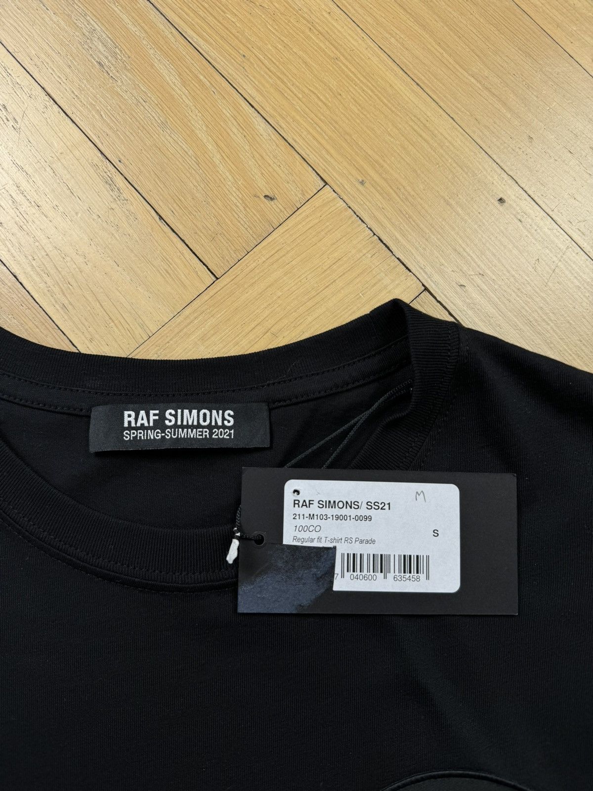 Raf Simons Raf Simons SS21 “RS Parade” Patched Tee Size US S / EU 44-46 / 1 - 5 Thumbnail