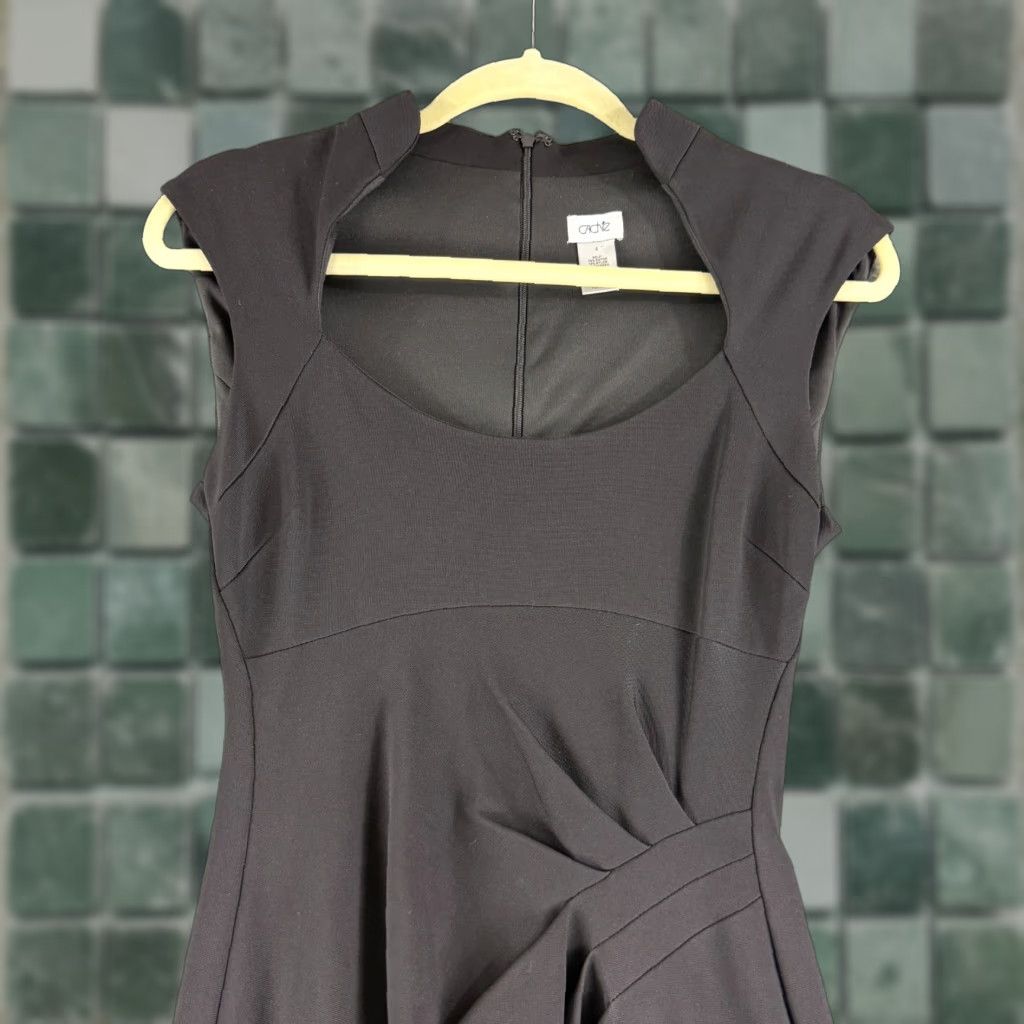 Vintage VINTAGE Cache Bodycon Dress Womens Size 4 Black Cap Sleeve Ruched Side Mini Dress Size S / US 4 / IT 40 - 1 Thumbnail