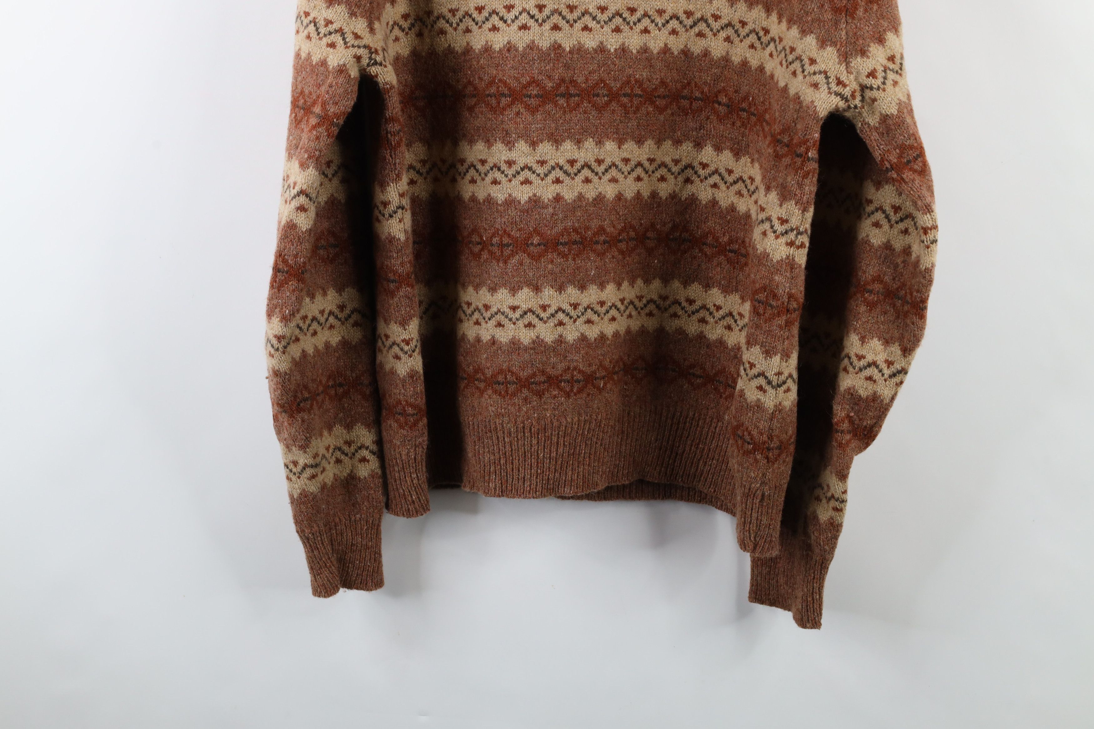 Vintage Vintage 70s Streetwear Fair Isle Knit Crewneck Sweater USA Size US L / EU 52-54 / 3 - 9 Thumbnail