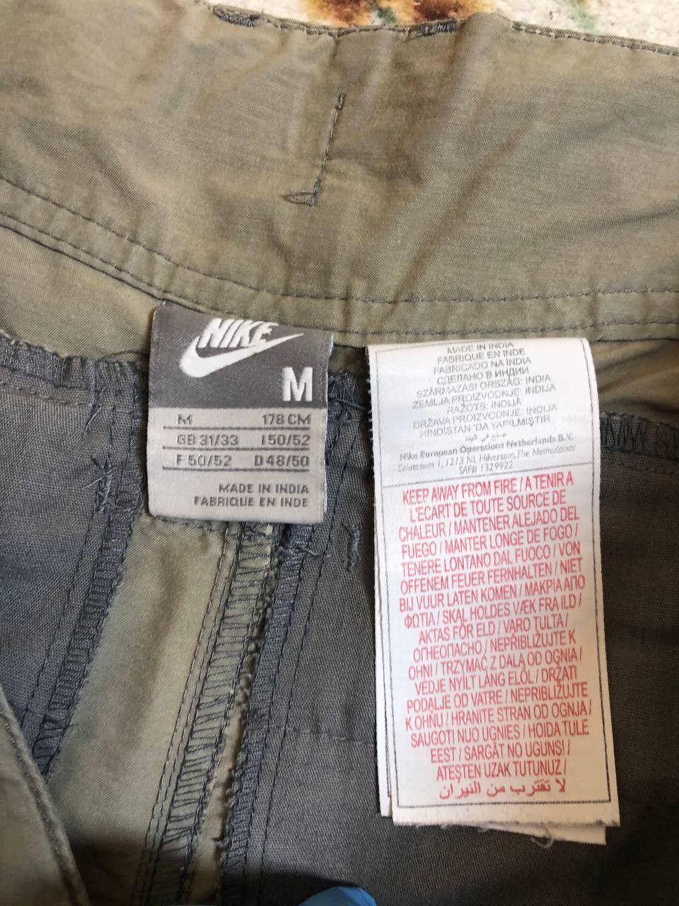 Nike Nike Cargo Board Shorts Beige Summer Y2K Dual Pockets Size US 32 / EU 48 - 2 Thumbnail