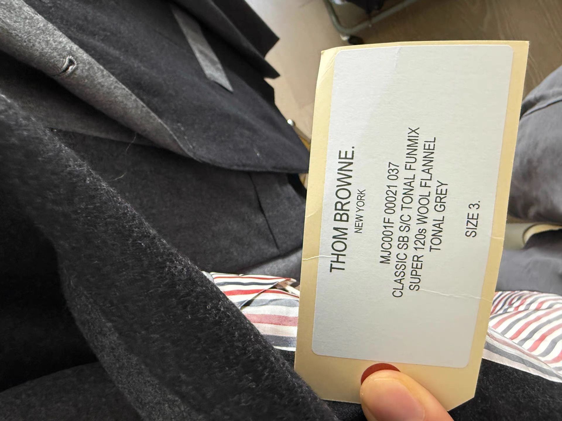 Thom Browne Gray Two-Tone Blazer with Striped Lining Size US L / EU 52-54 / 3 - 5 Thumbnail