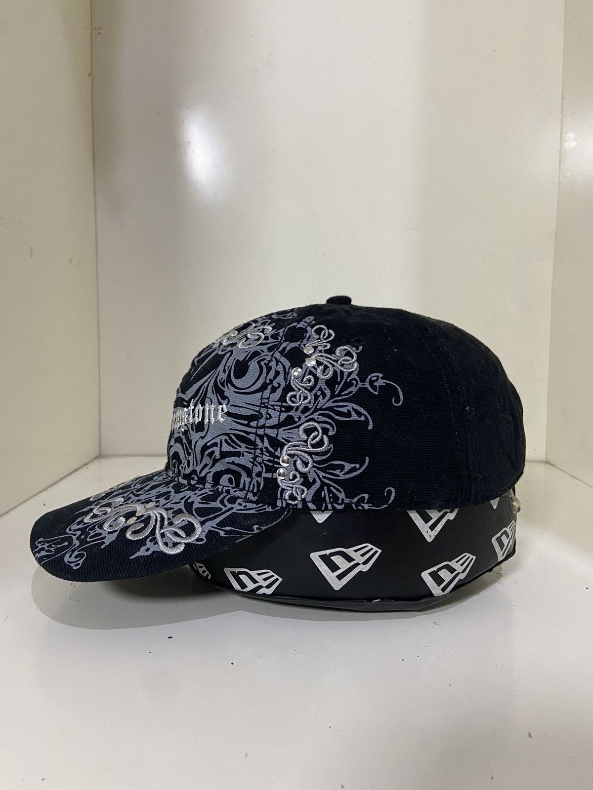 If Six Was Nine × Le Grande Bleu (L.G.B.) Vintage Y2K yellow stone L.G.B style hat Size ONE SIZE - 5 Thumbnail