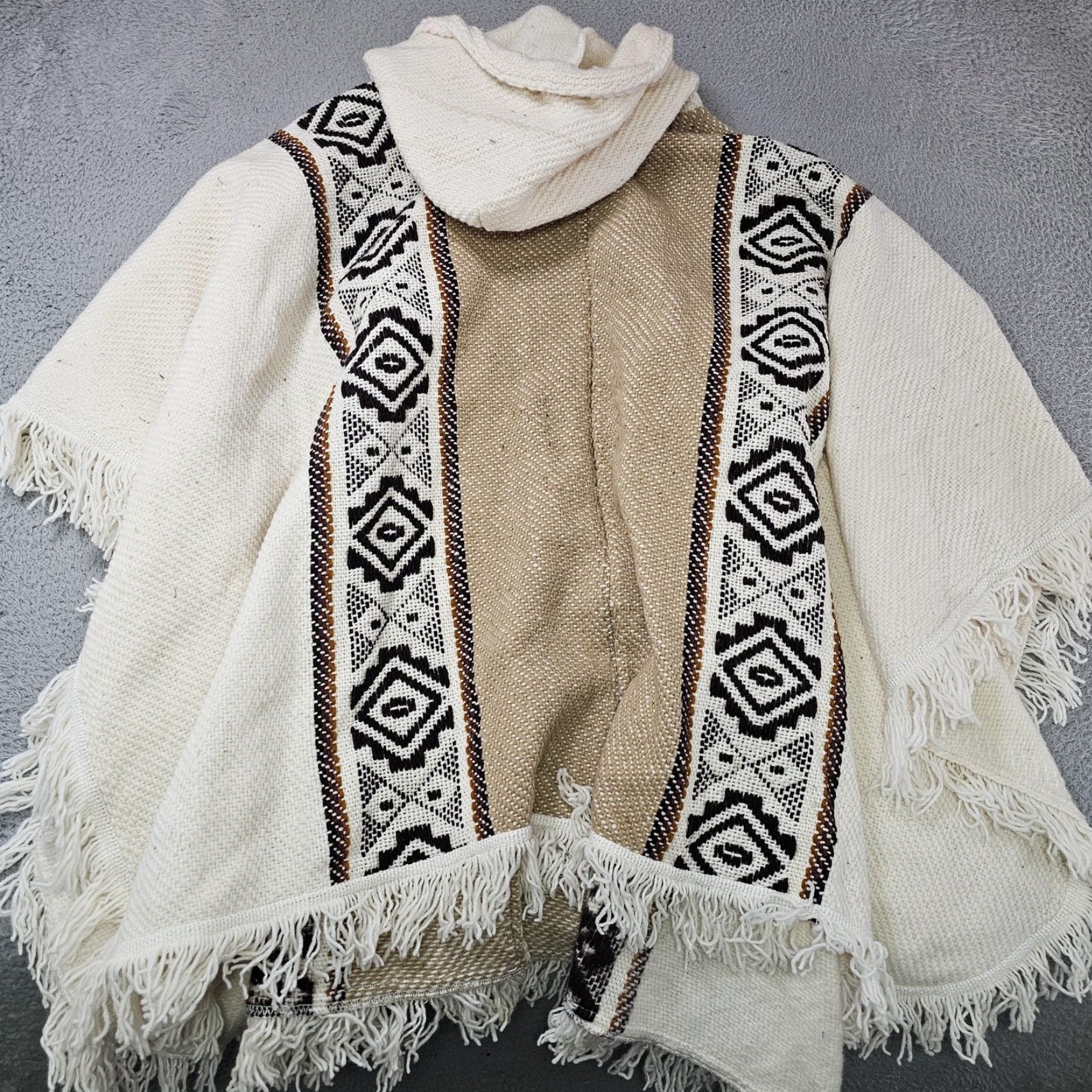 Vintage Milmarte Poncho Womens One Size White Hooded Wool Fringe Southwestern Tribal Geometric Thermal Casual Fall Winter Size ONE SIZE - 5 Thumbnail