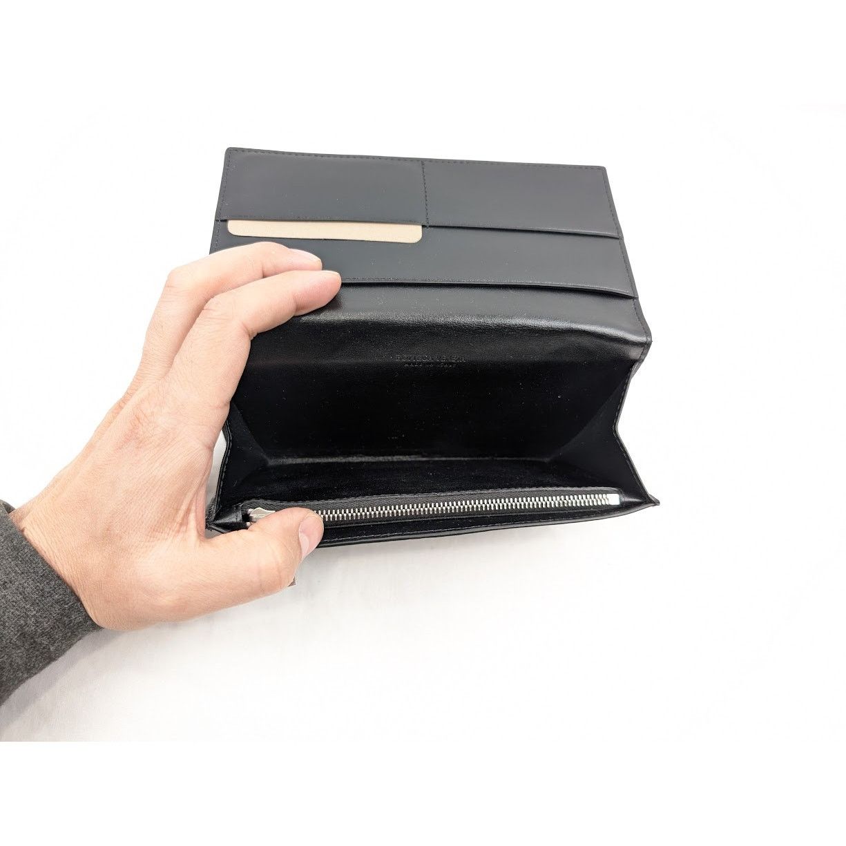 Bottega Veneta o1rshd1 Size: OS / Nappa19 Foglio Zip Wallet in Black Size ONE SIZE - 12 Thumbnail