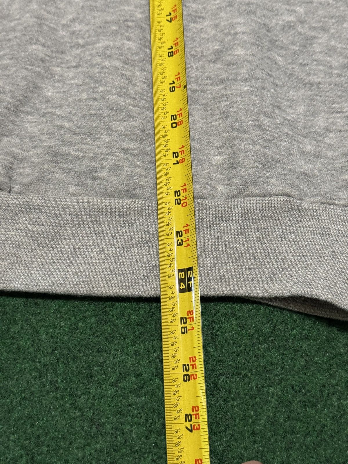 Canon Vintage 80s Canon Eos 35mm Camera 18.5x24 Gray Sweatshirt Size US M / EU 48-50 / 2 - 6 Thumbnail