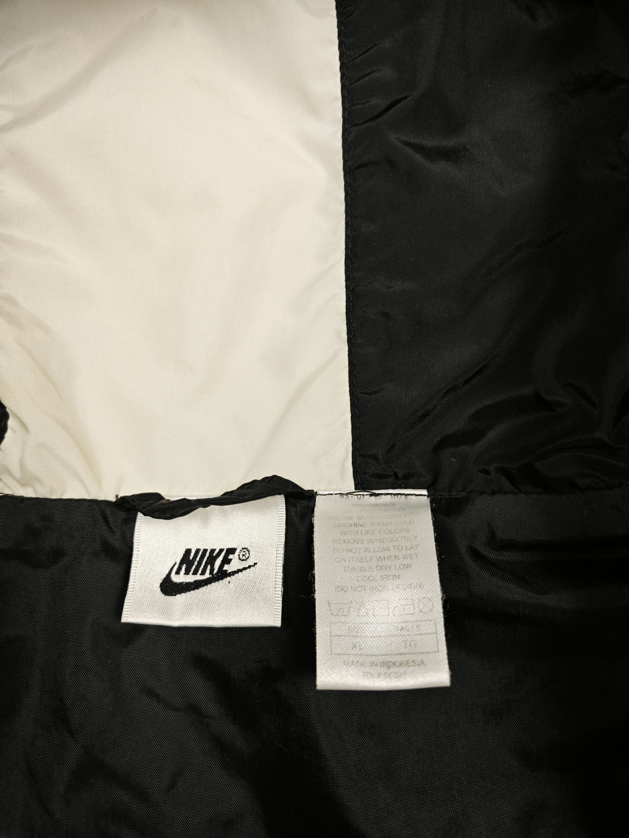 Nike Nike Vintage Jacket Size US XL / EU 56 / 4 - 7 Thumbnail