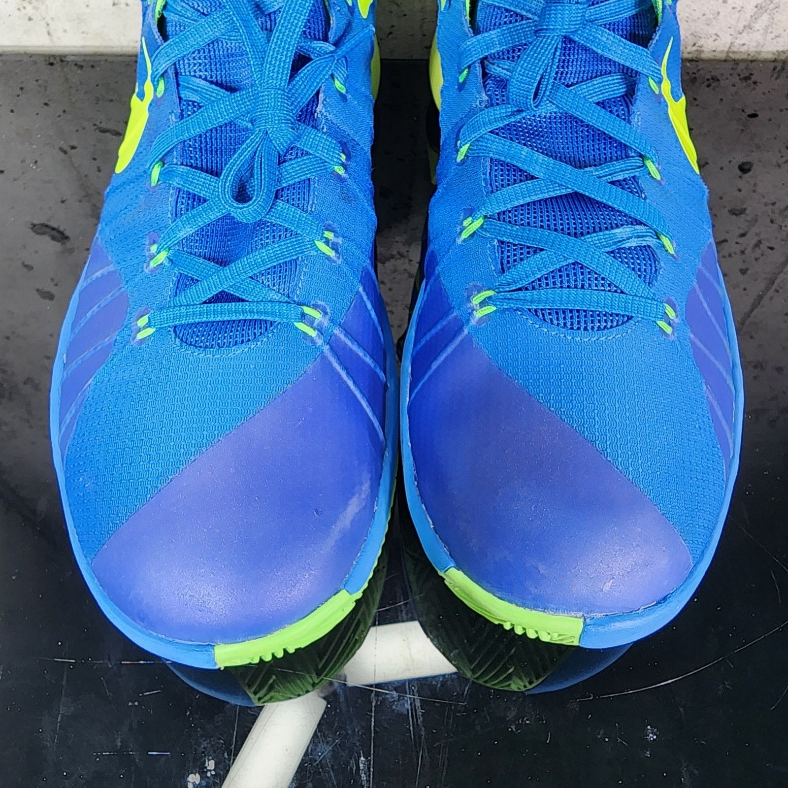 Nike MSRP $140 Nike Hyperdunk 2015 Sprite Soar Volt Green Size 14 Size US 14 / EU 47 - 5 Thumbnail