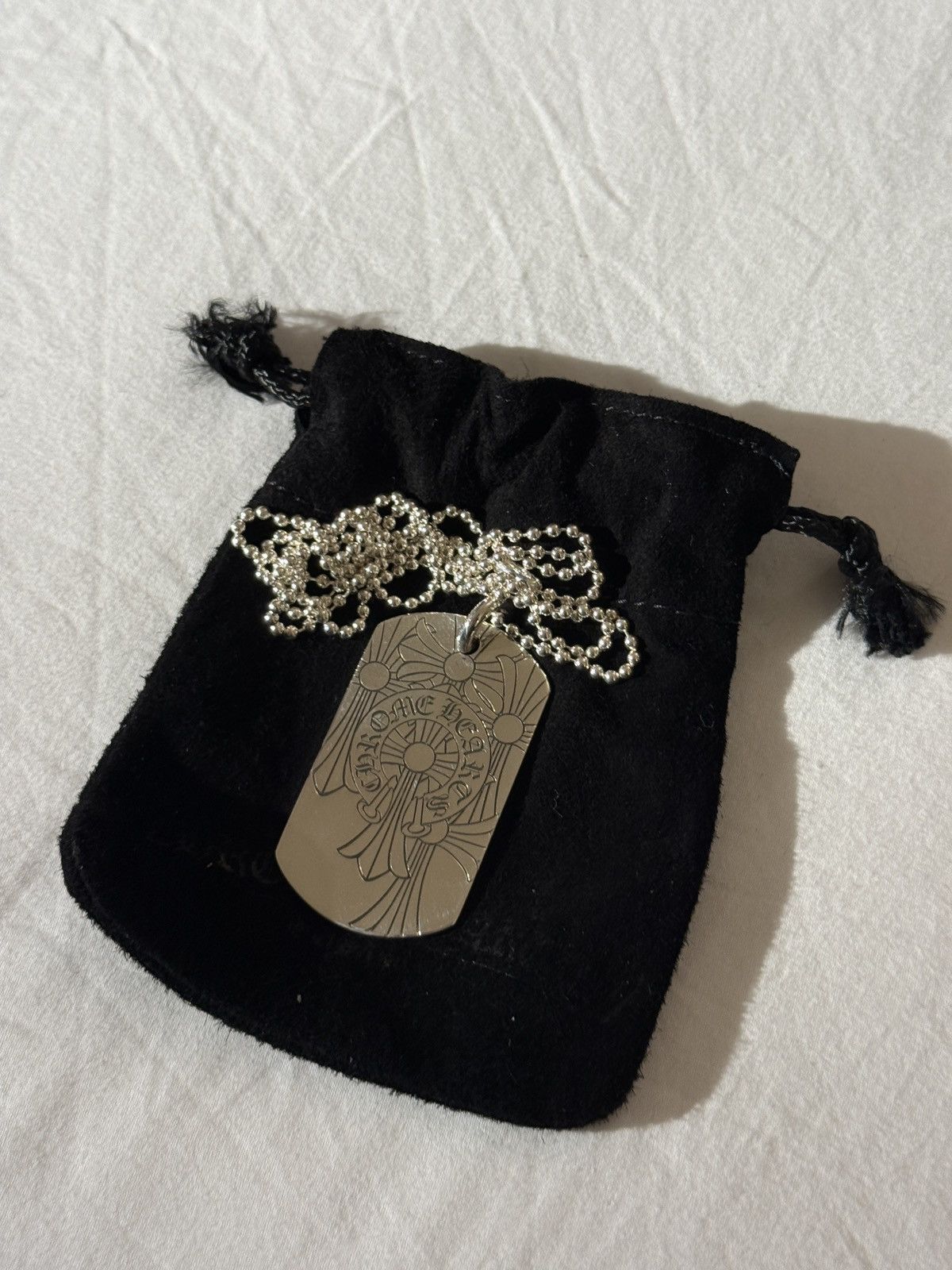 CHROME HEARTS Cemetery Cross Small Dog Tag