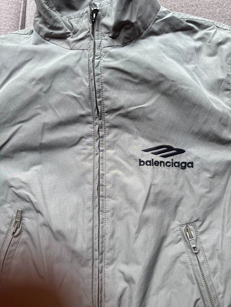 Balenciaga Balenciaga Cropped jacket 2502-Nextarrow Size XS / US 0-2 / IT 36-38 - 2 Thumbnail