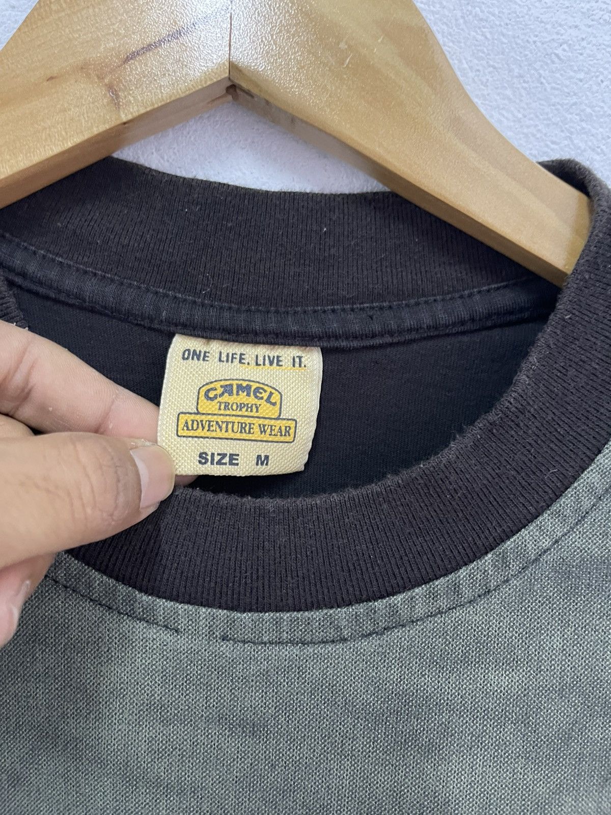 Camel Vintage Camel Trophy T-shirt📸 Size US M / EU 48-50 / 2 - 5 Thumbnail