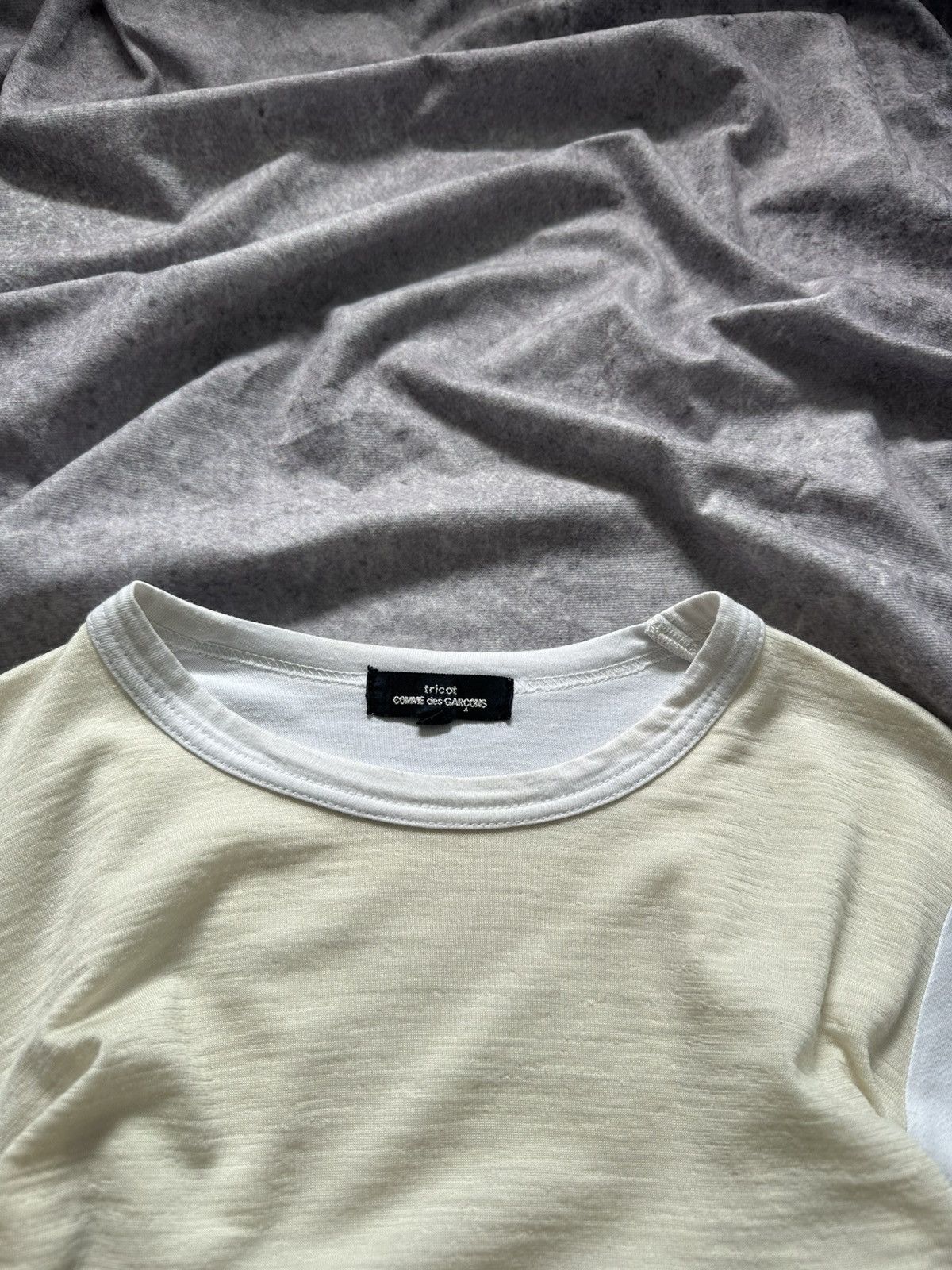 Tricot Comme des Garcons Tricot Comme Des Garcons Womens Off White Ruffle Sleeves Tee Size S / US 4 / IT 40 - 7 Thumbnail