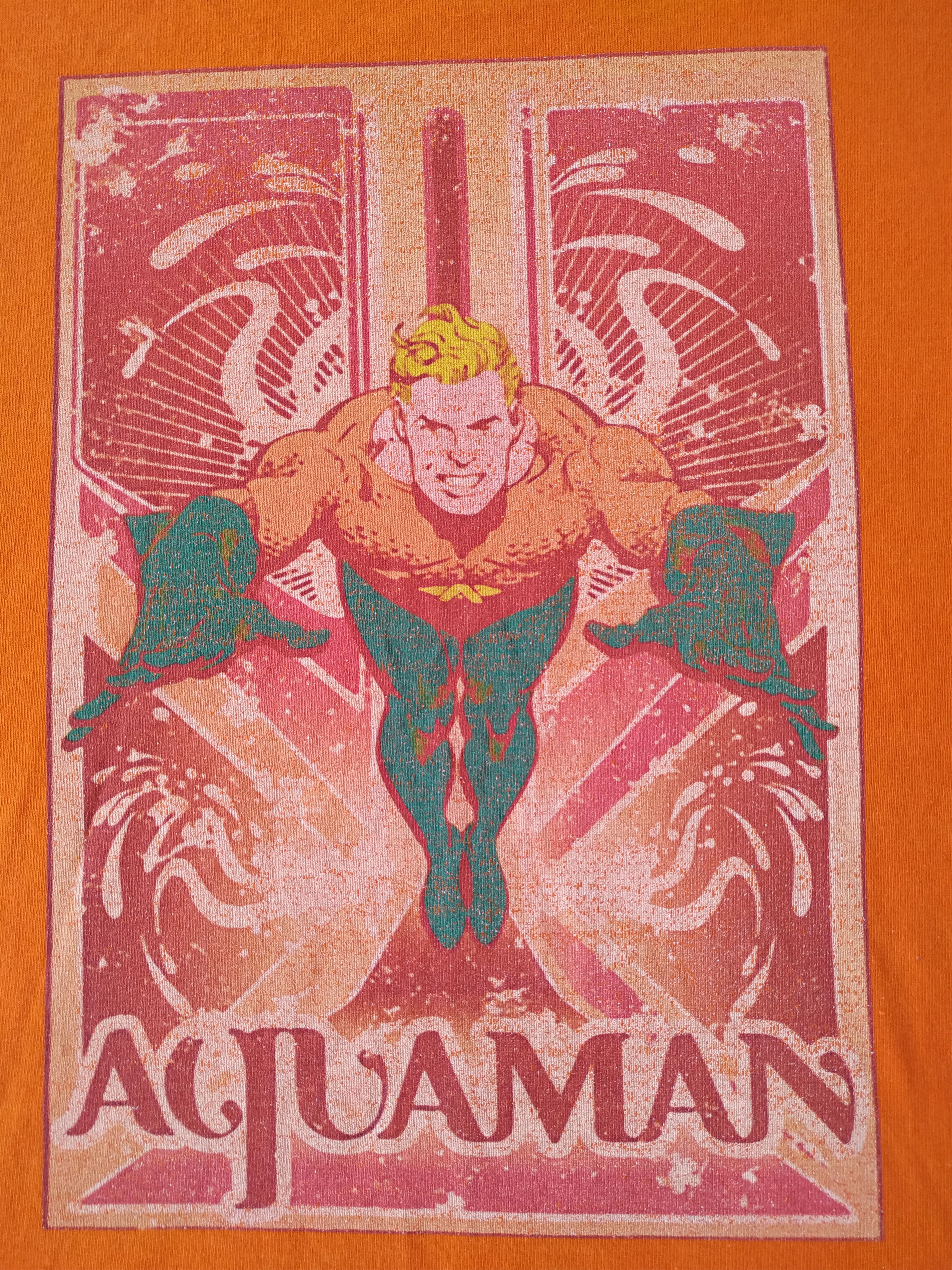 DC Comics × Fruit Of The Loom × Vintage Sheldon's Cooper Aquaman t-shirt DC Comics Big Bang Theory Size US M / EU 48-50 / 2 - 4 Thumbnail