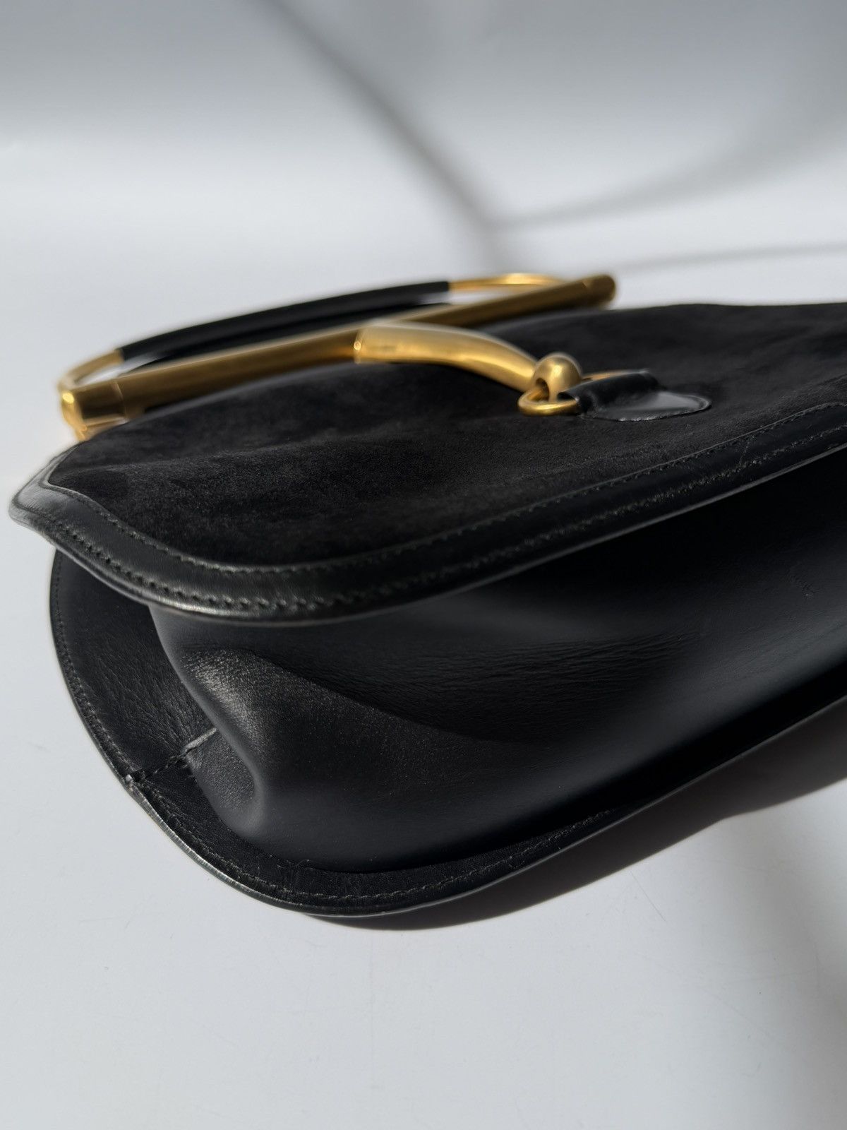 Gucci Rare Gucci Tom Ford 2000s Snaffle Horsebit Suede Leather Bag Size ONE SIZE - 8 Thumbnail