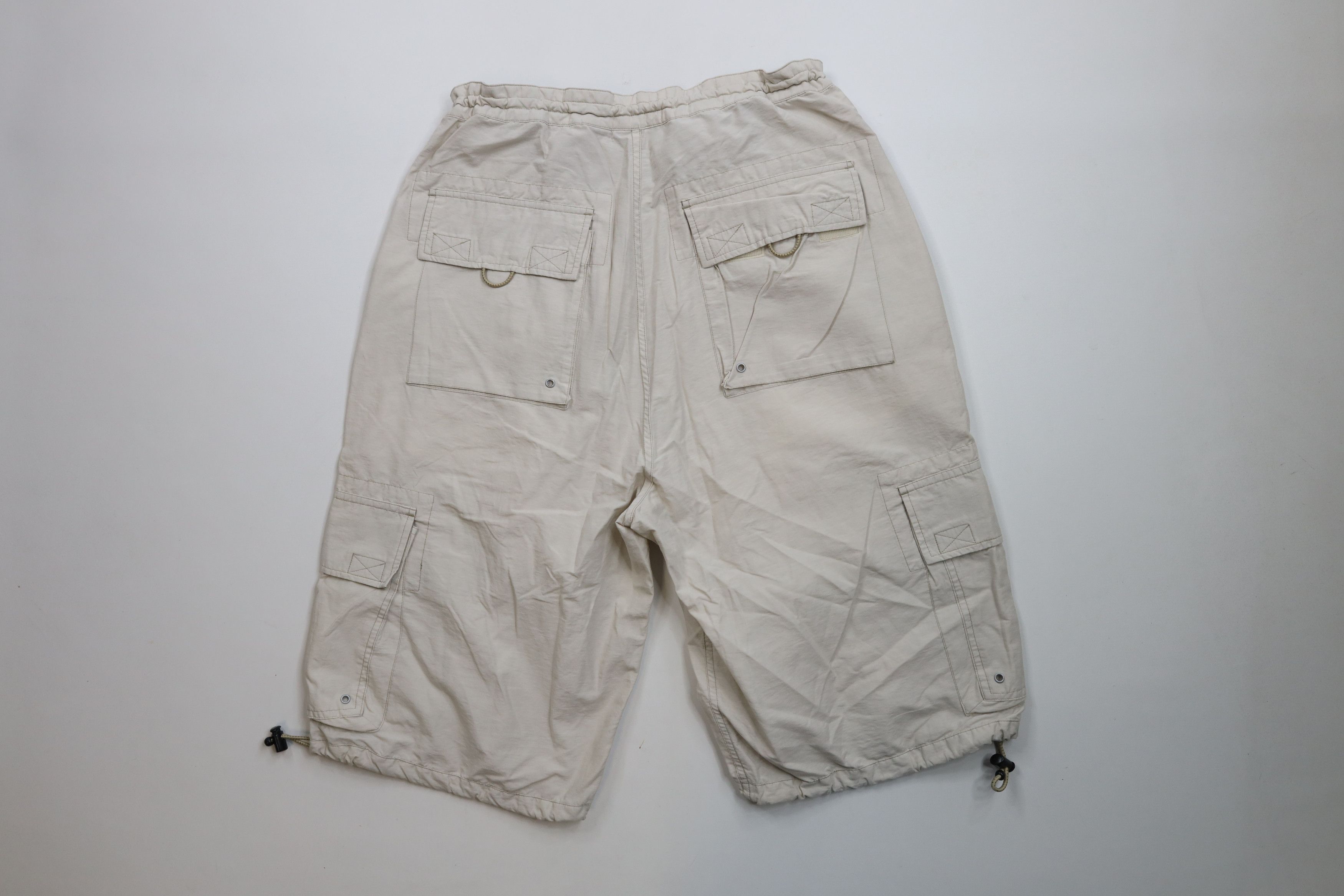 Vintage Vintage 90s Y2K Streetwear Fit Big Pocket Cargo Shorts Beige Size US 34 / EU 50 - 8 Thumbnail