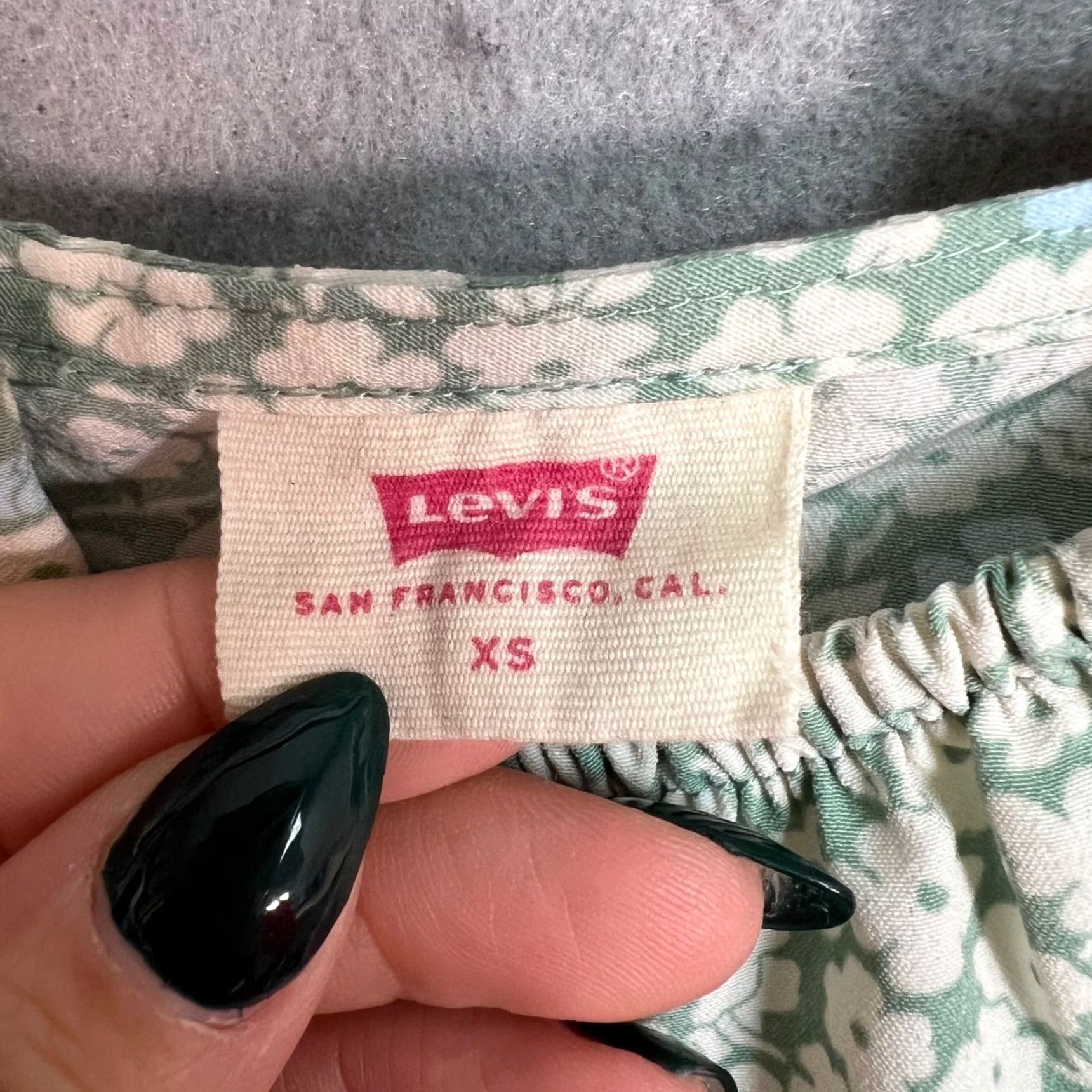 Levi's Levi's Womens XS Green & White Floral Print Dress W/ Puff Sleeves & Tie Front - Casual, A-Line, Mini - XS - Green - Floral - Spring & Summer - Women Size XS / US 0-2 / IT 36-38 - 3 Thumbnail