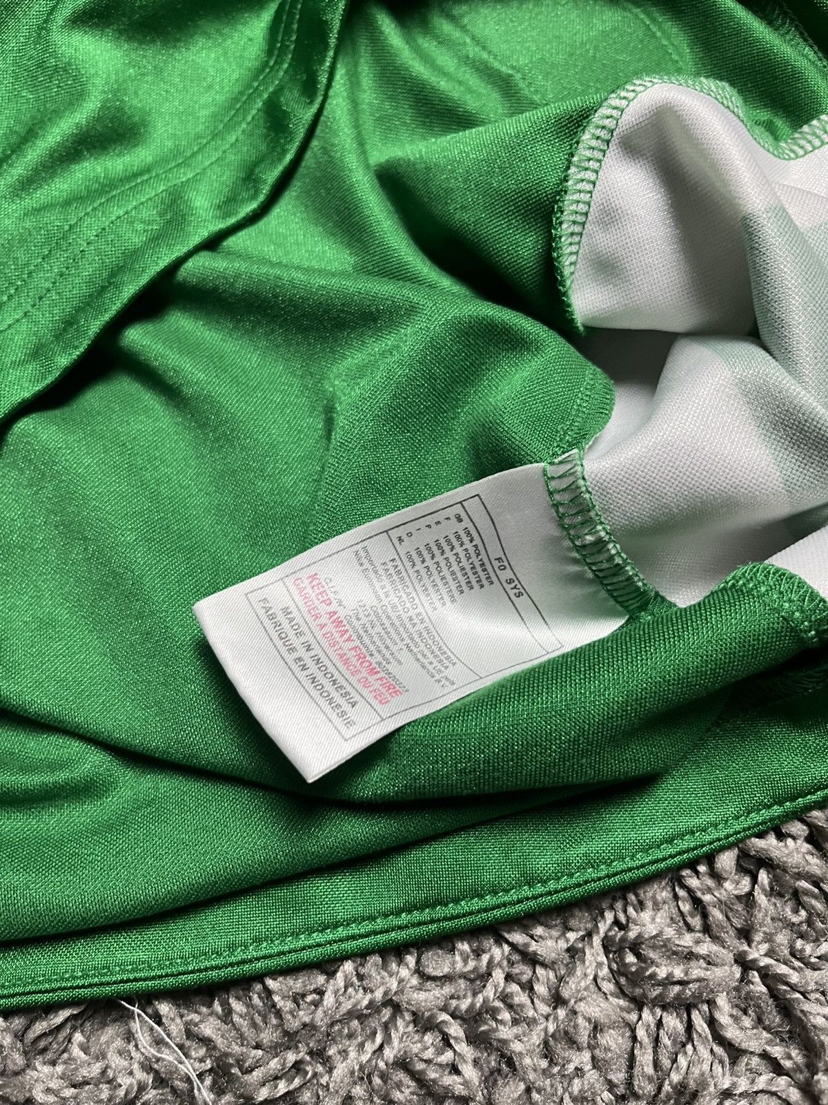 Nike Nike Vtg Kelly Green Short Sleeve Soccer Jersey S Size US S / EU 44-46 / 1 - 8 Thumbnail
