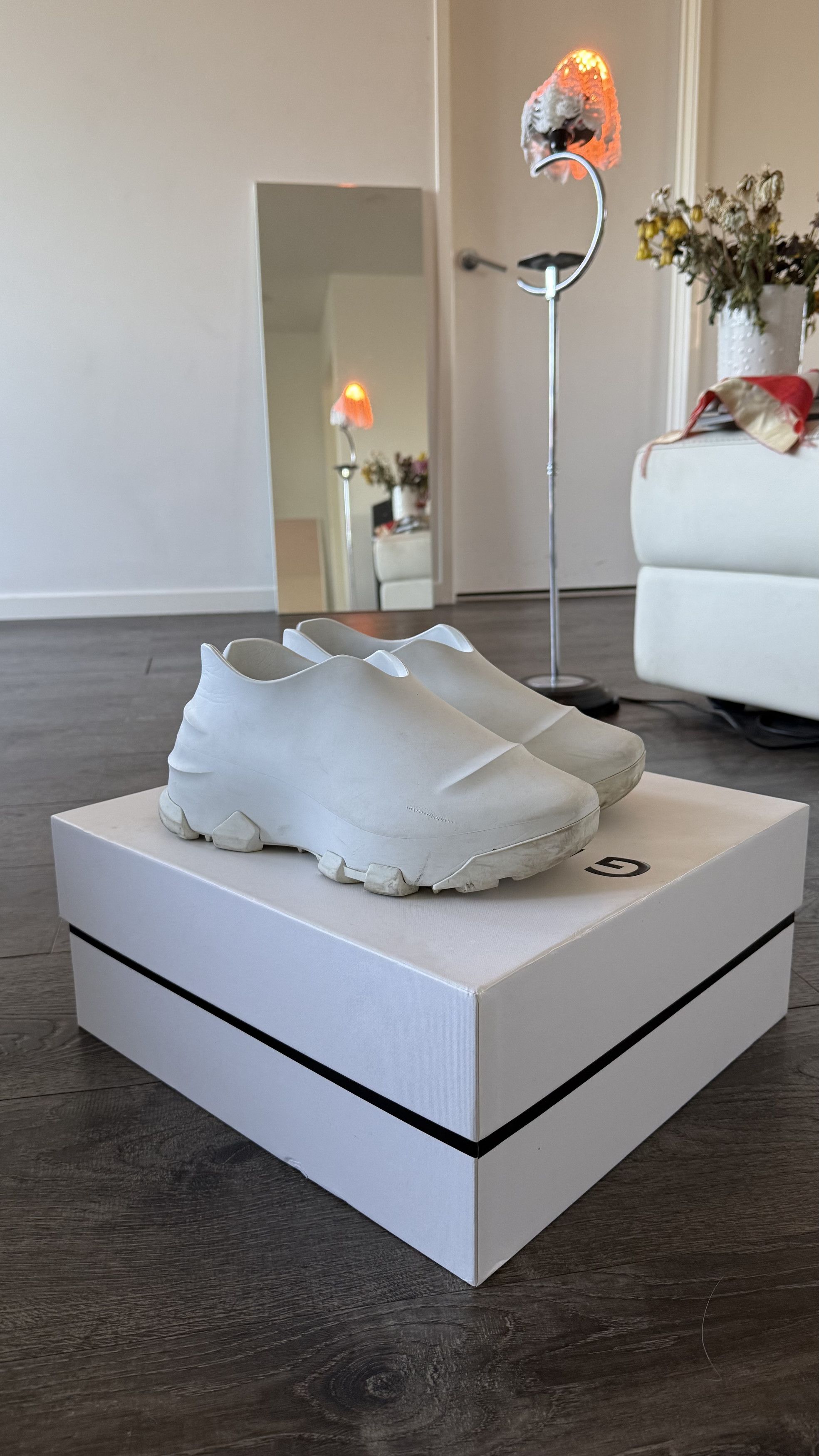Givenchy Monumental Mallow Boots Size US 9 / EU 42 - 1 Thumbnail