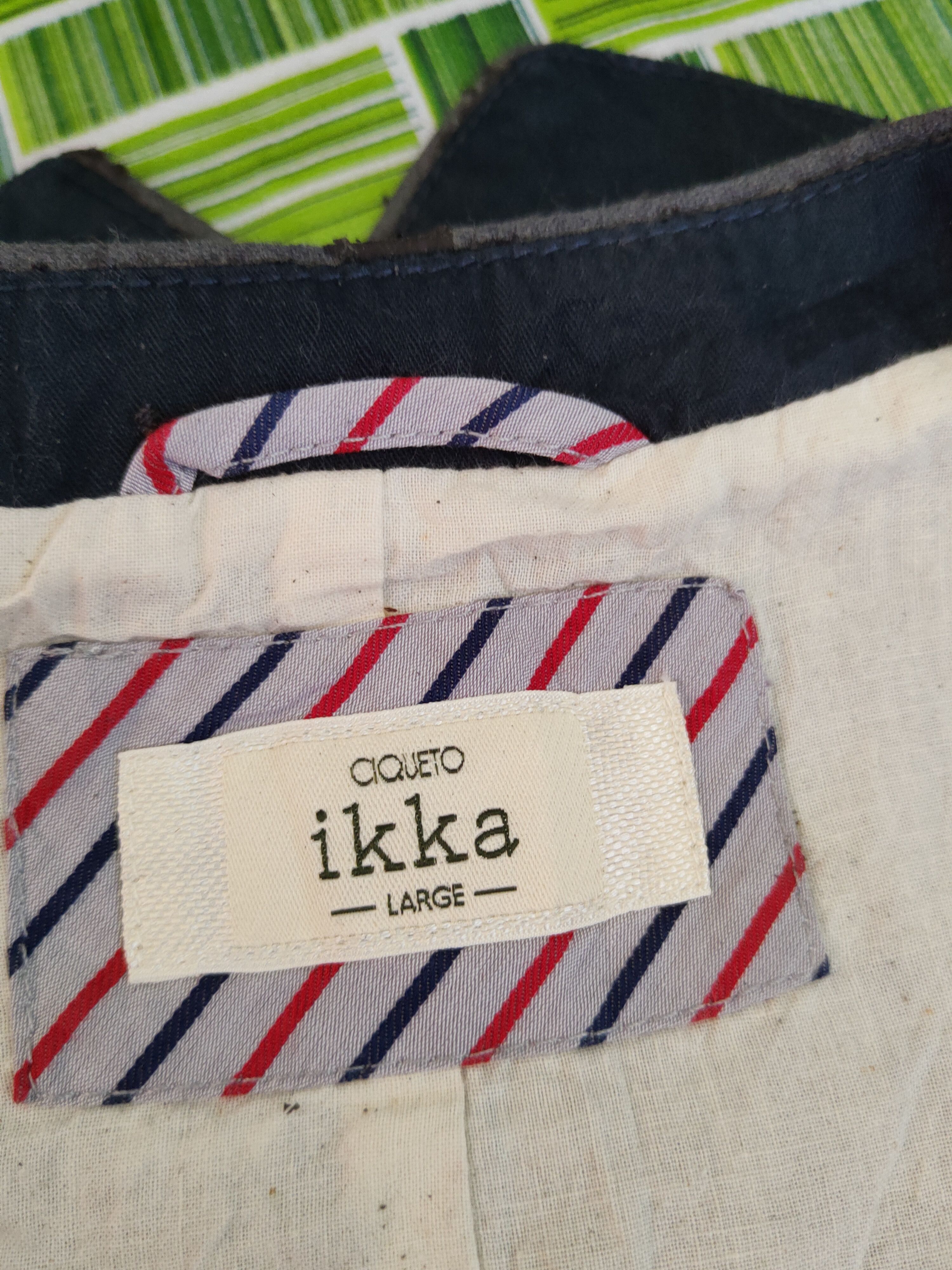 Japanese Brand × Vintage Aqueton Ikka vintage japan Dark Blue Vests #S1361 Size US L / EU 52-54 / 3 - 12 Thumbnail