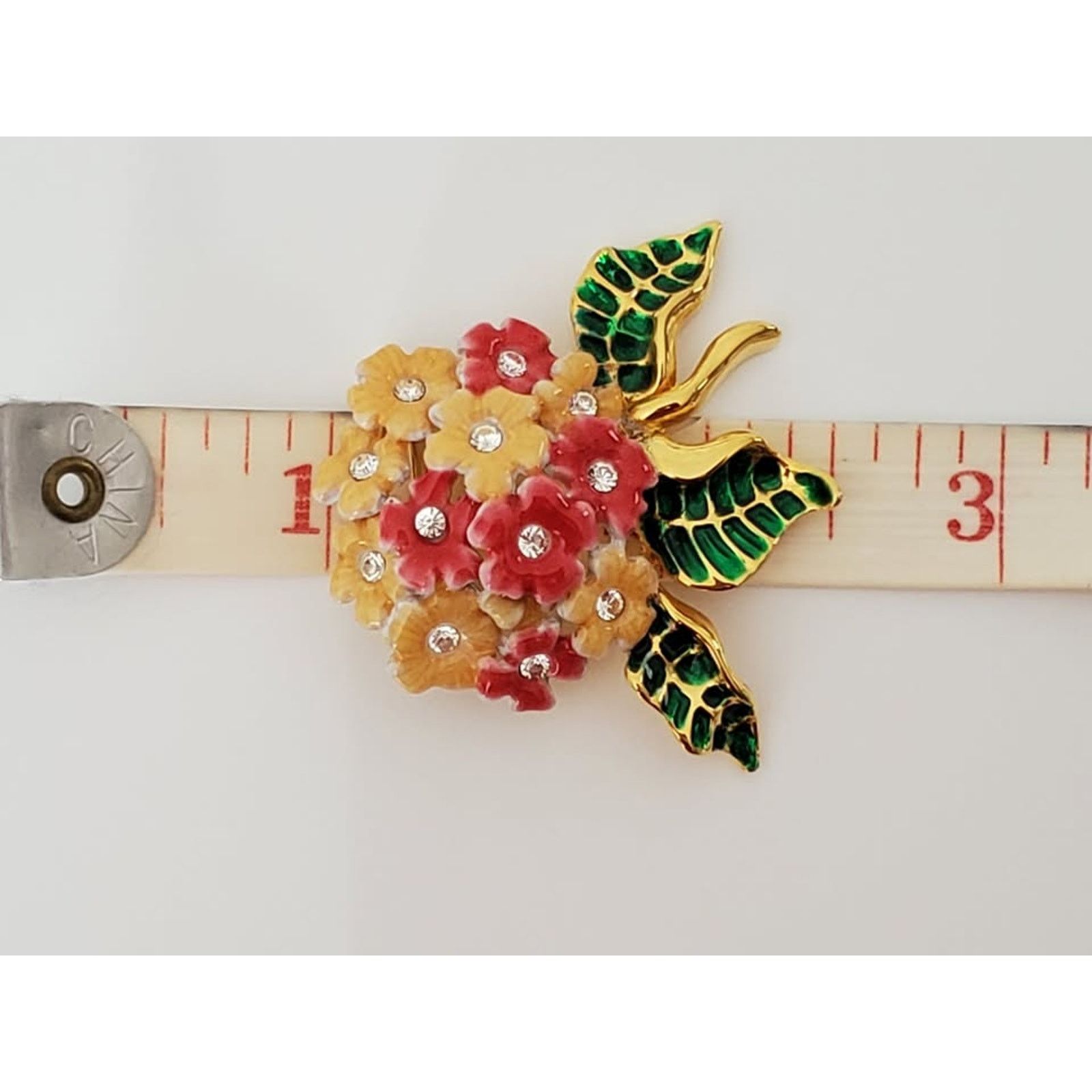 Other Vintage Joan Rivers Pink and Yellow Floral Bouquet Brooch Size ONE SIZE - 5 Thumbnail