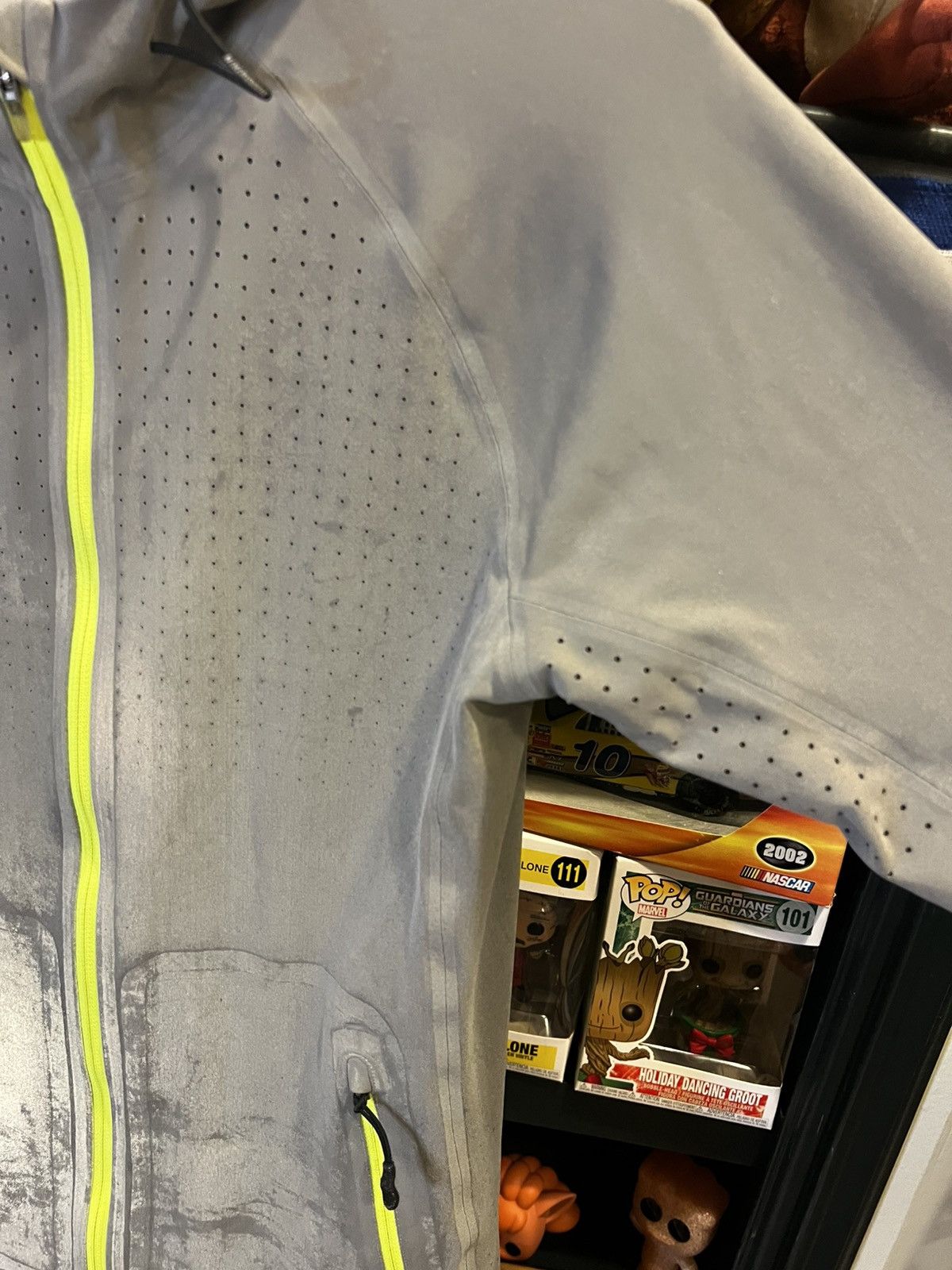 Nike *RARE* Nike Women’s Allover Flash Reflective Running Jacket Size XS / US 0-2 / IT 36-38 - 4 Thumbnail