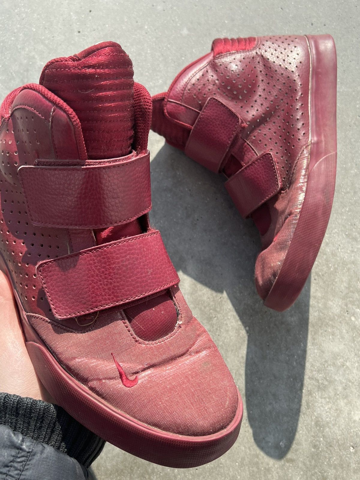 Nike Red nike flystepper 2k3 burgundy sneakers basketball Size US 10 / EU 43 - 2 Thumbnail
