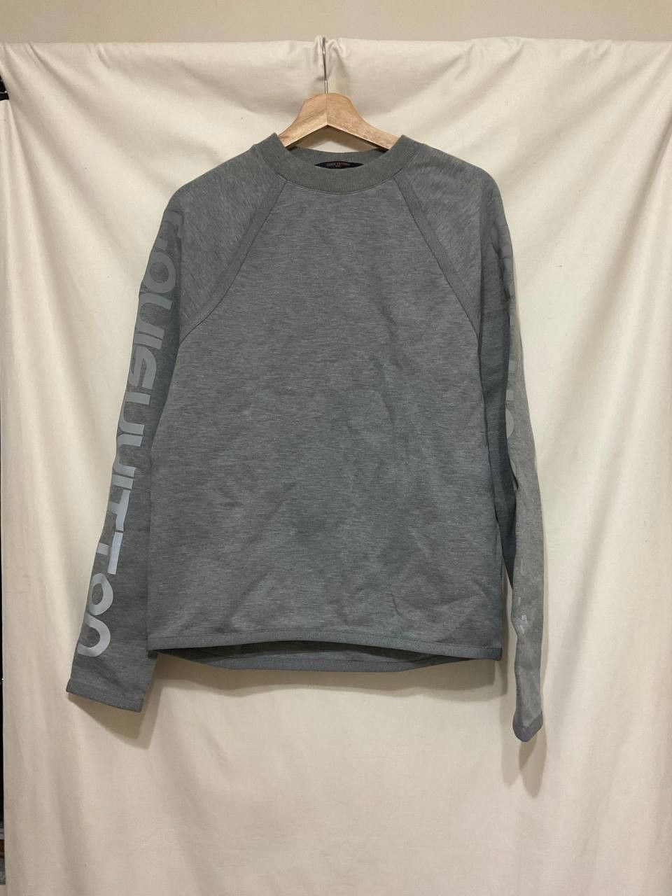 Louis Vuitton SS18 Reflective Logo Sweatshirt Size US M / EU 48-50 / 2 - 1 Thumbnail