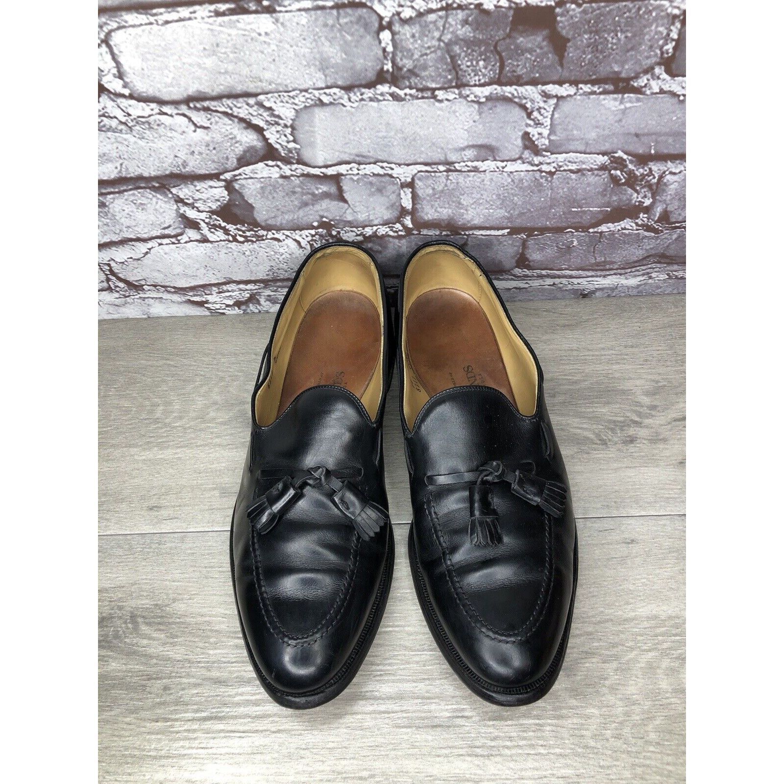 Allen Edmonds Allen Edmonds Grayson Black Leather Tassel Loafers Dress Sho Size US 11 / EU 44 - 10 Thumbnail
