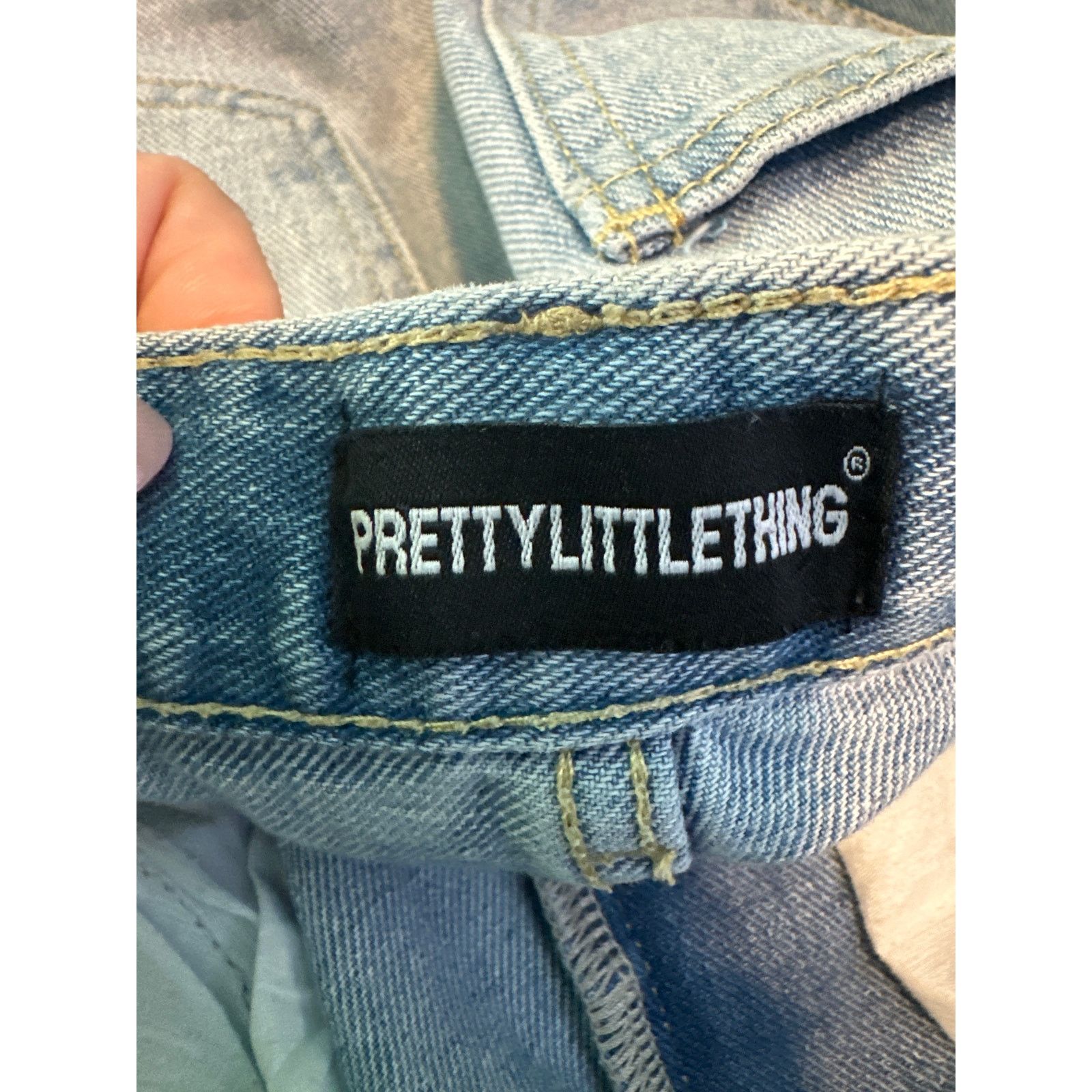 PrettyLittleThing PrettyLittleThing Blue cut off jean shorts size 2 Size 26" / US 2 / IT 38 - 3 Thumbnail