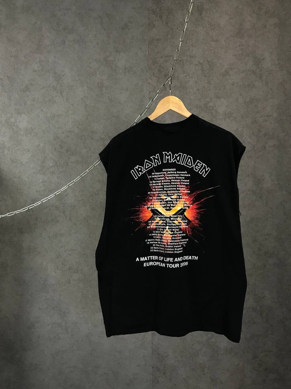 Band Tees × Iron Maiden × Vintage Iron Maiden 2006 vintage rock band tour tee Size US XL / EU 56 / 4 - 2 Thumbnail