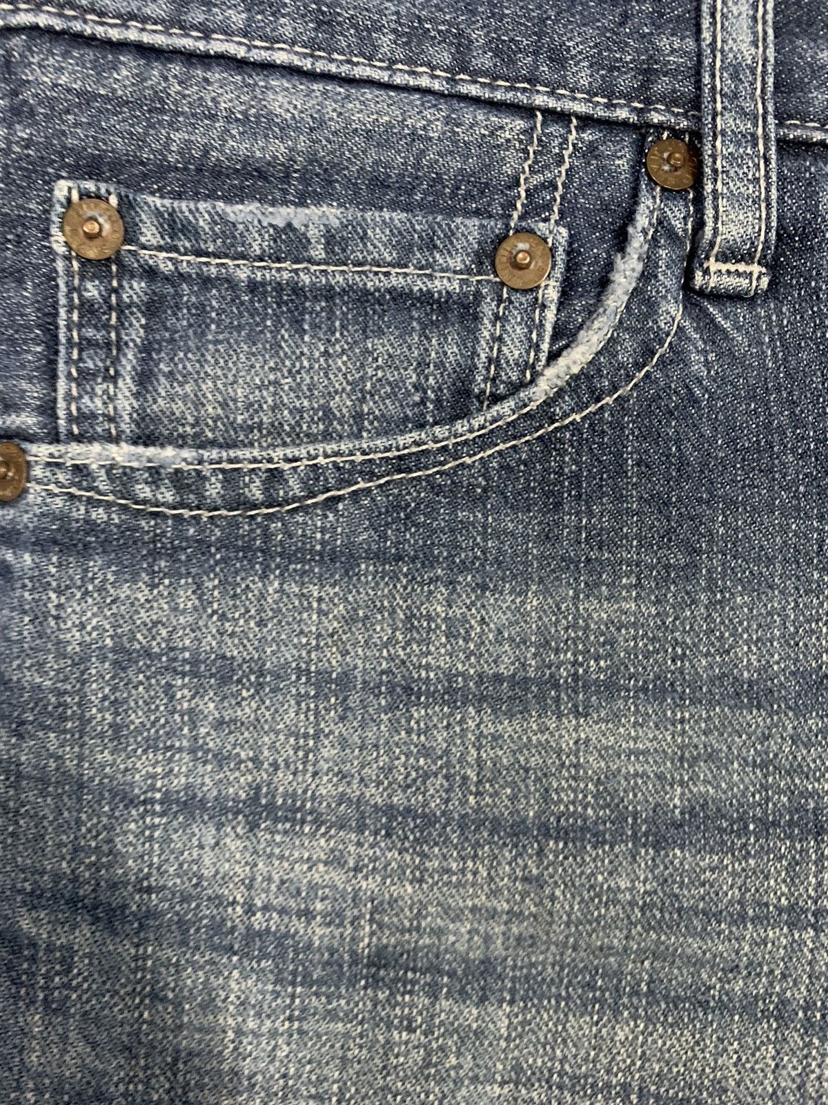 Jun Takahashi Vintage Y2K Uniqlo S002 Faded Loose Fit Distressed Jeans Size US 32 / EU 48 - 7 Thumbnail