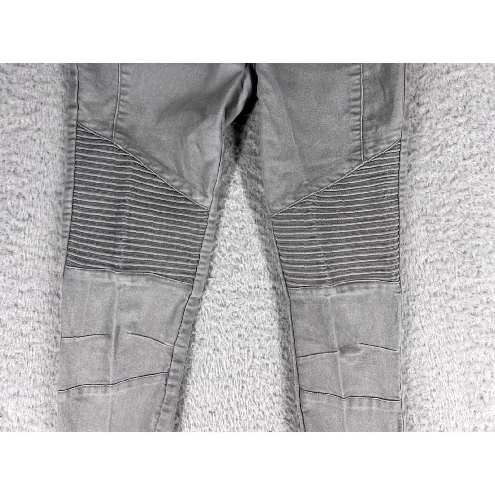 Zara VINTAGE Zara Basic Jeans Women's Regular Fit 26in Inseam Gray Cotton Blend Tapered 80s, 90s Designer Style Women Size 27" / US 4 / IT 40 - 7 Thumbnail