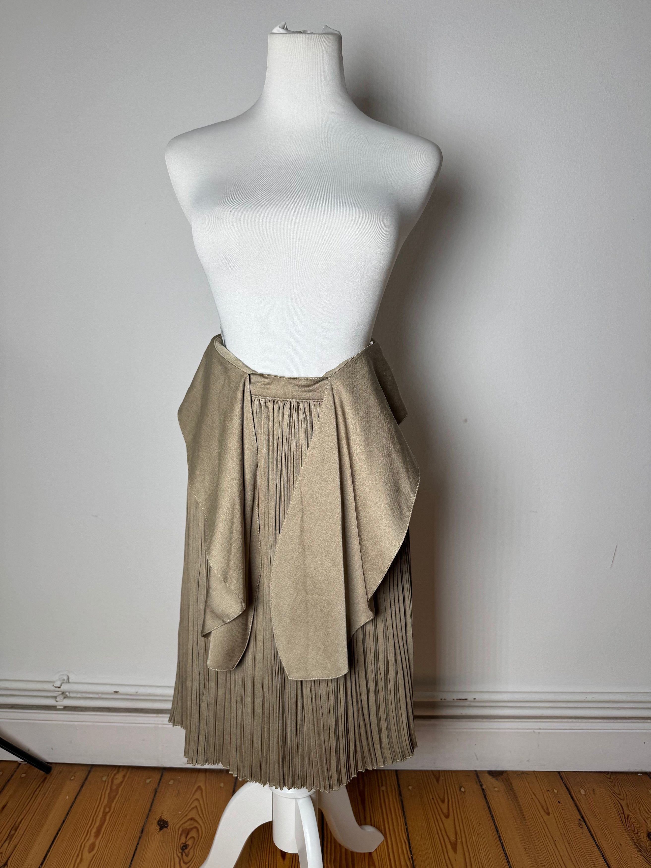 Dior Vintage Plissee Skirt Khaki m Size 30" / US 8 / IT 44 - 1 Thumbnail