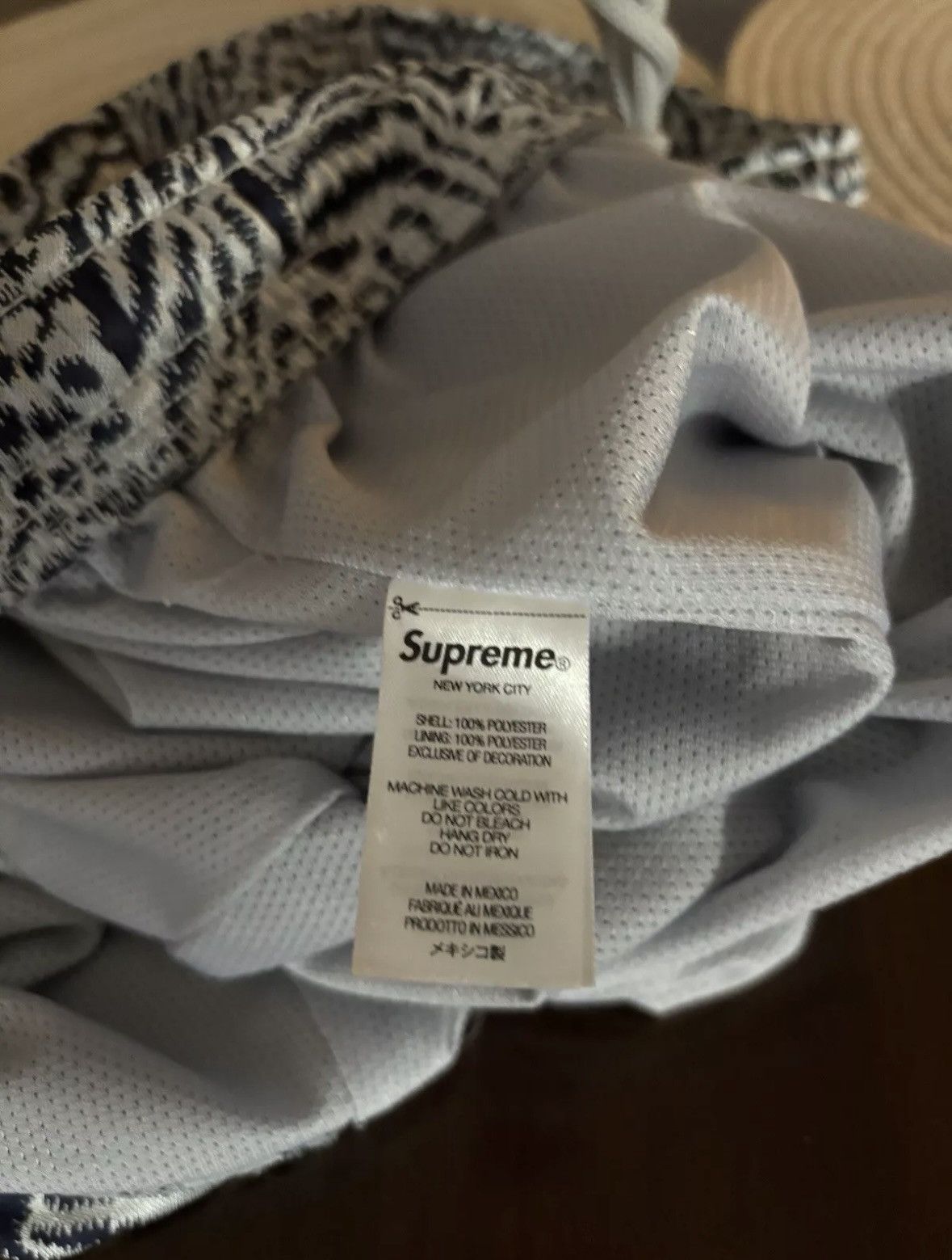 Supreme × Umbro Jacquard Animal Print Soccer Shorts Size US 30 / EU 46 - 4 Thumbnail