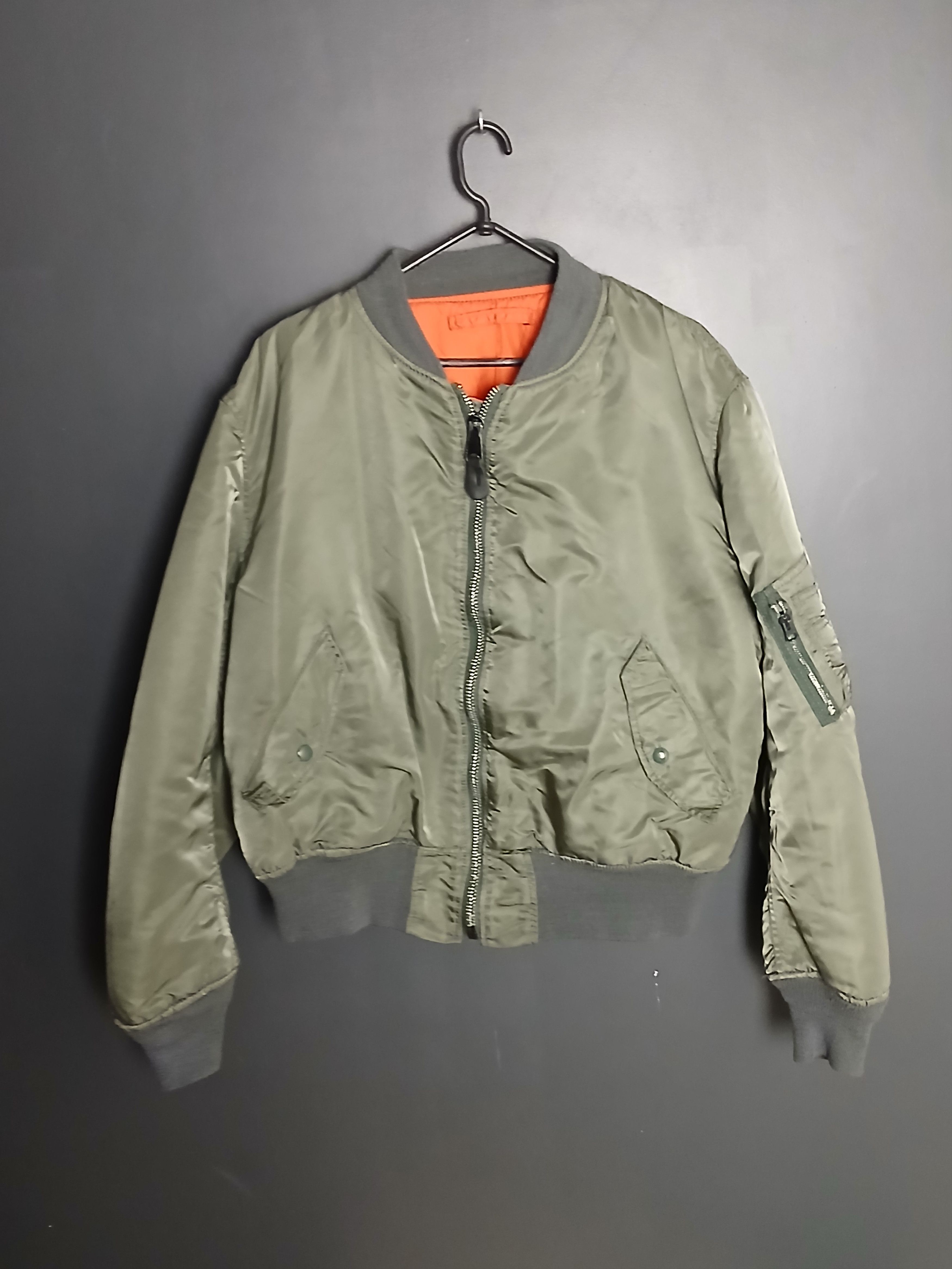Alpha Industries Alpha Industries Doudle Sided Jacket Size US XL / EU 56 / 4 - 1 Thumbnail