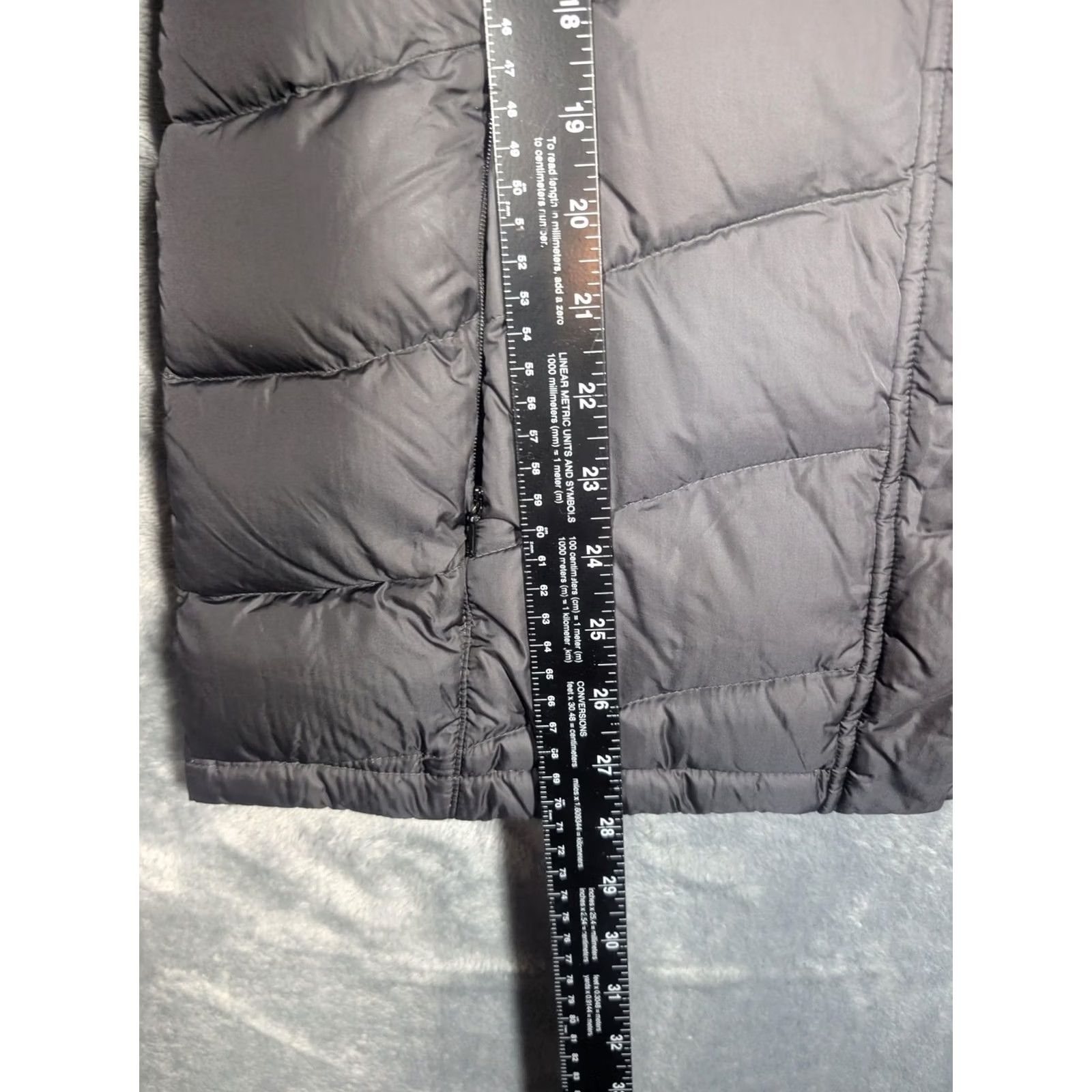 The North Face VINTAGE? The North Face Jacket Womens Small Gray 600 Down Puffer Mid Length Warm Size S / US 4 / IT 40 - 2 Thumbnail