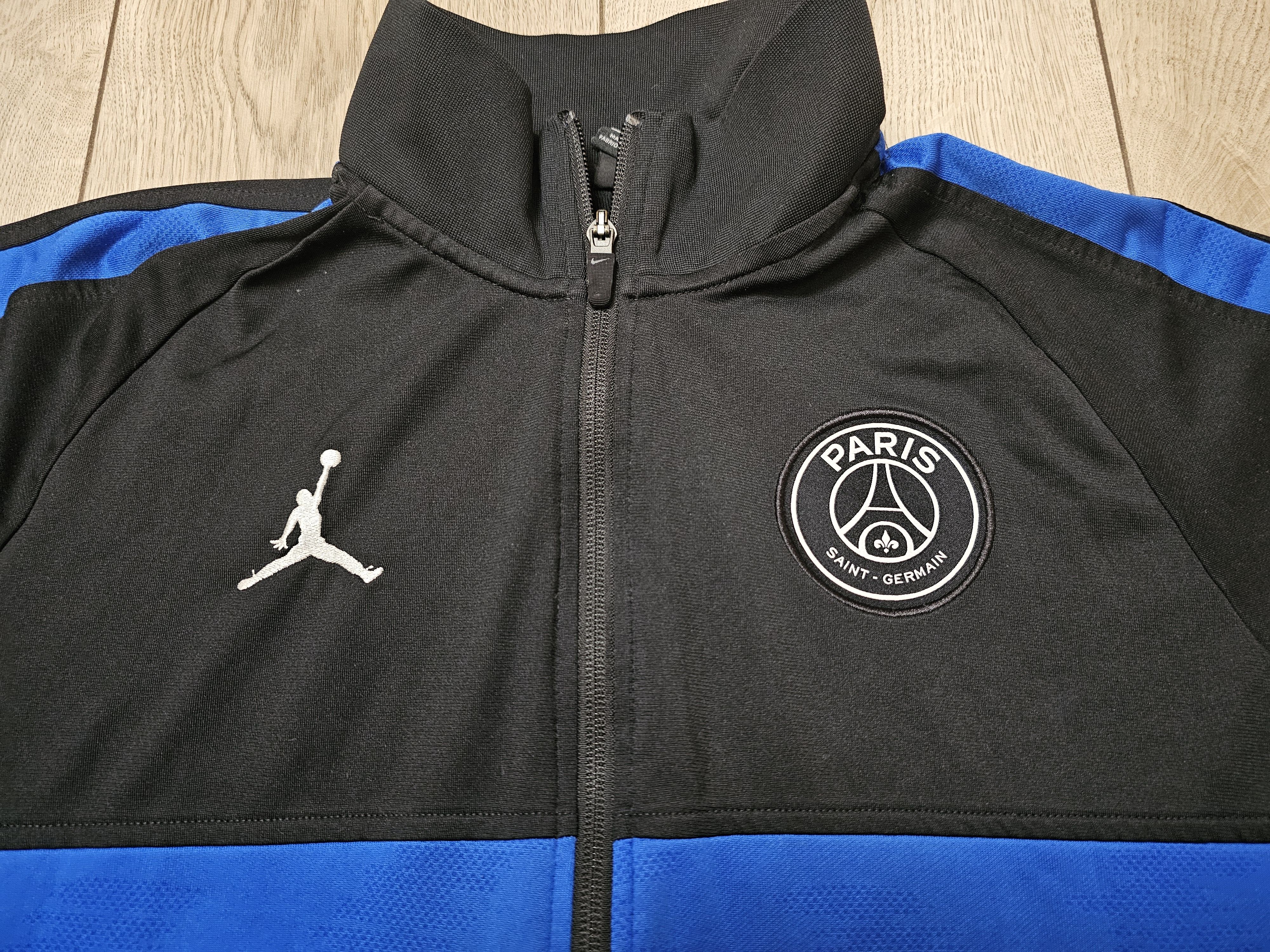 Nike PSG PARIS SAINT-GERMAIN FOOTBALL JACKET SOCCER JACKET ZIP Size US M / EU 48-50 / 2 - 3 Thumbnail