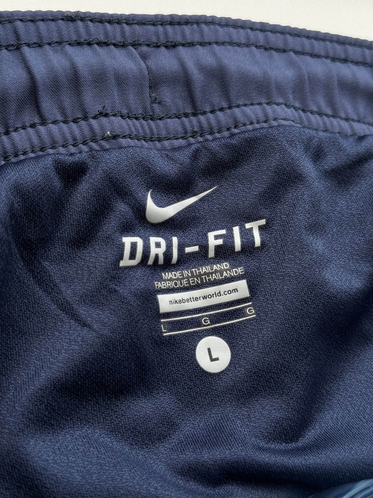 Nike 2013 2014 Barcelona Home Jersey And Shorts Size US L / EU 52-54 / 3 - 14 Thumbnail