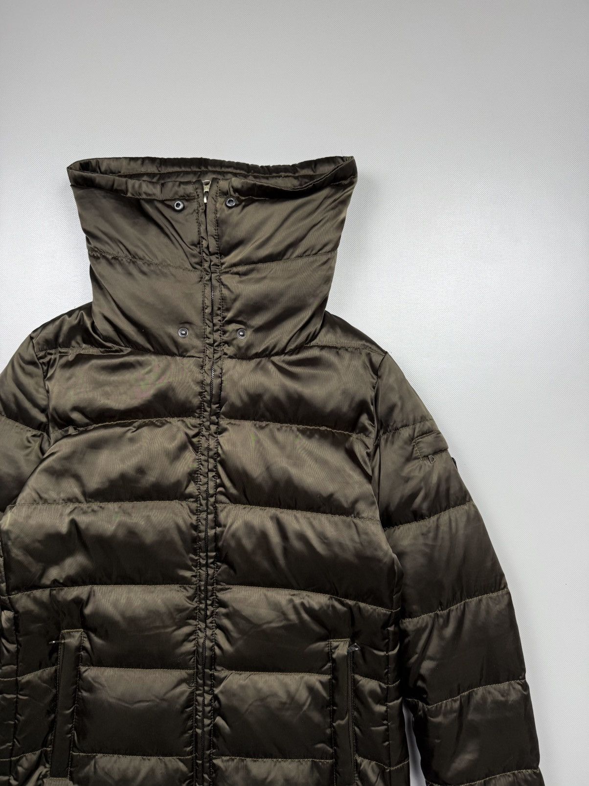 Prada Prada Women’s Dowm Puffer Jacket Size 42 Size M / US 6-8 / IT 42-44 - 4 Thumbnail
