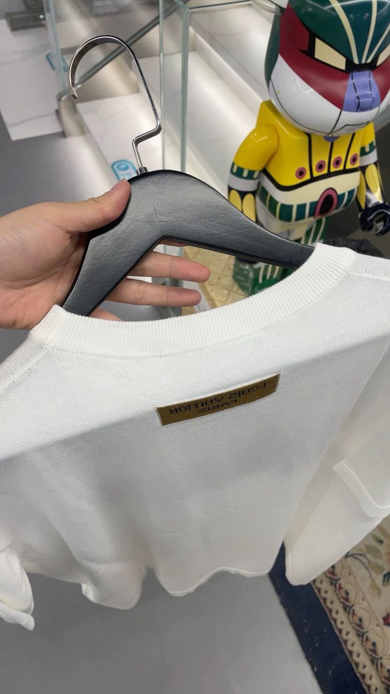 Louis Vuitton Louis Vuitton White knit printed large logo monogram T-shi Size US M / EU 48-50 / 2 - 3 Thumbnail