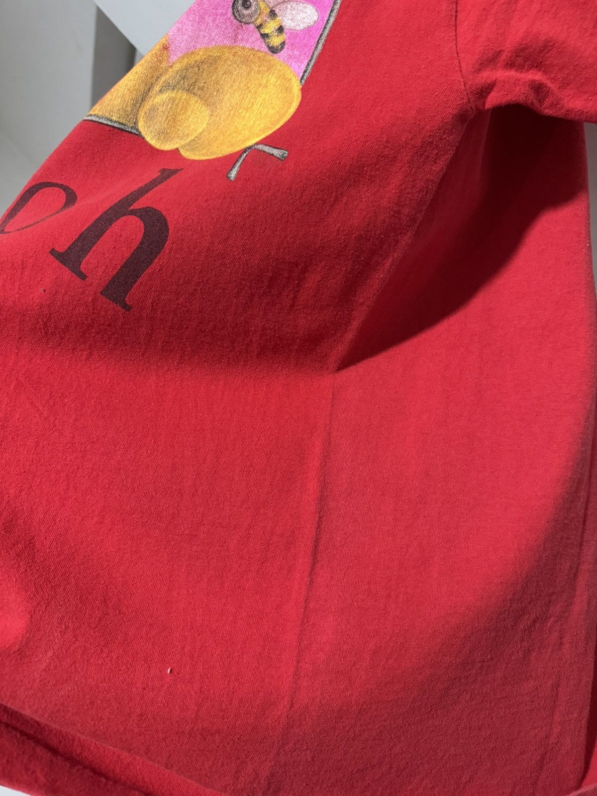 Other POOH VINTAGE PIECE RED TSHIRT SINGLE DINGLE STITCH Size US XL / EU 56 / 4 - 5 Thumbnail