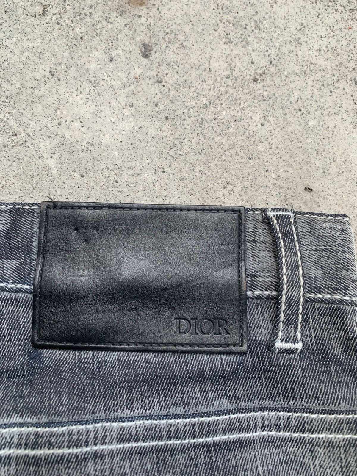 Dior Dior slim 17 regular washed denim pants Size US 29 - 6 Thumbnail