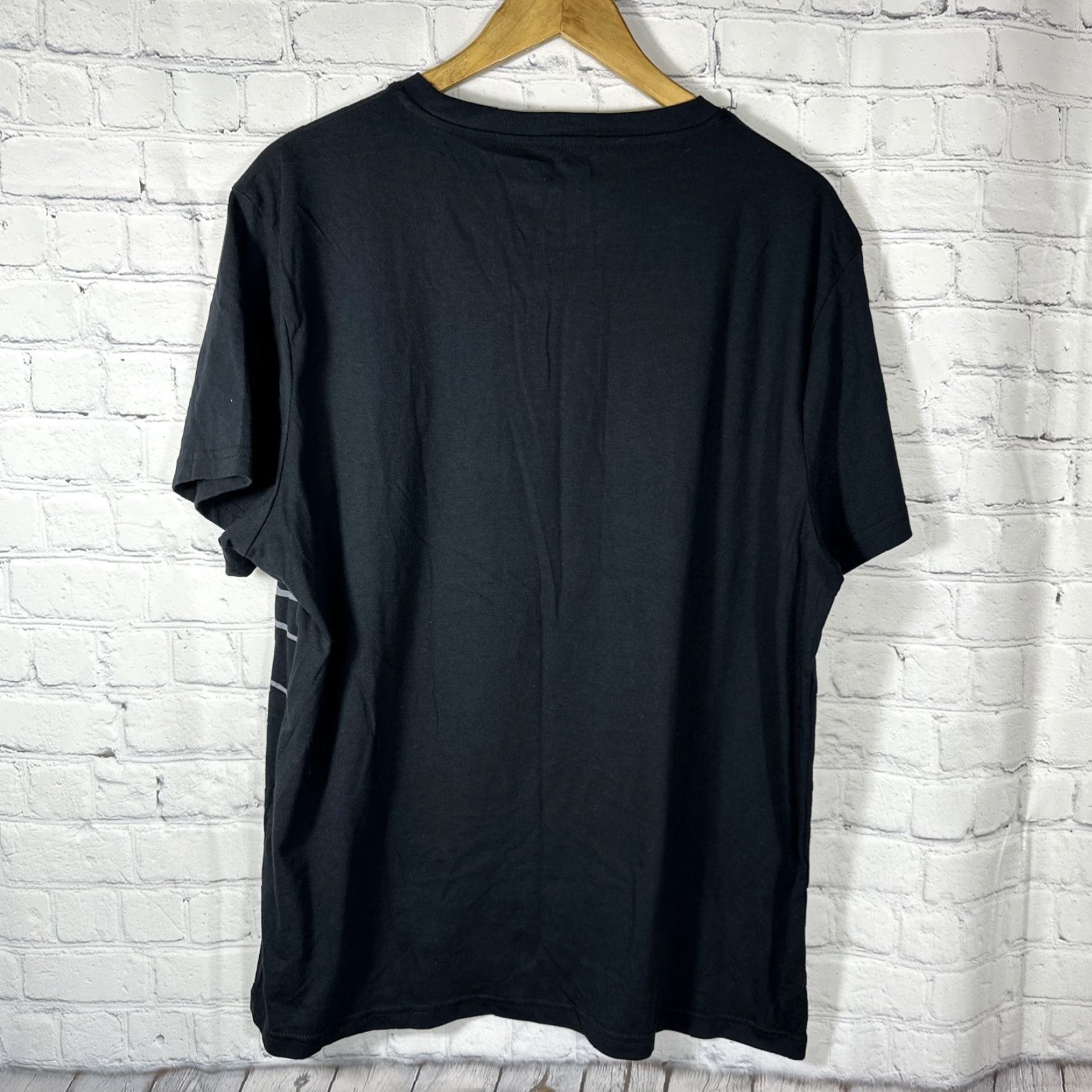 Ed Hardy Ed Hardy Men’s XL Black Tiger Face Graphic Short Sleeve T-Shirt Size US XL / EU 56 / 4 - 5 Thumbnail