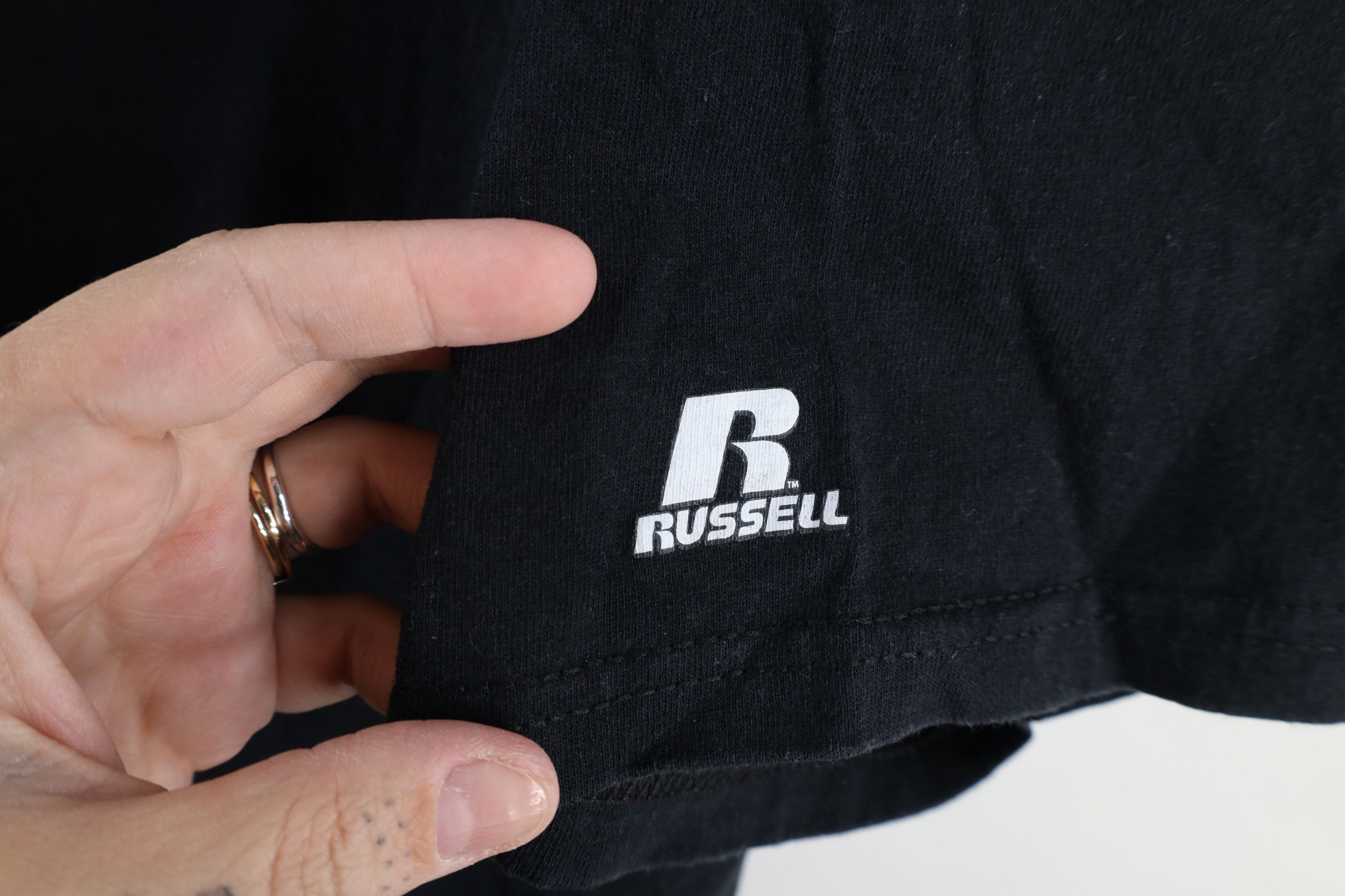 Russell Athletic × Vintage Vintage Russell Athletic Short Sleeve T-Shirt Black Cotton Size US XL / EU 56 / 4 - 4 Thumbnail