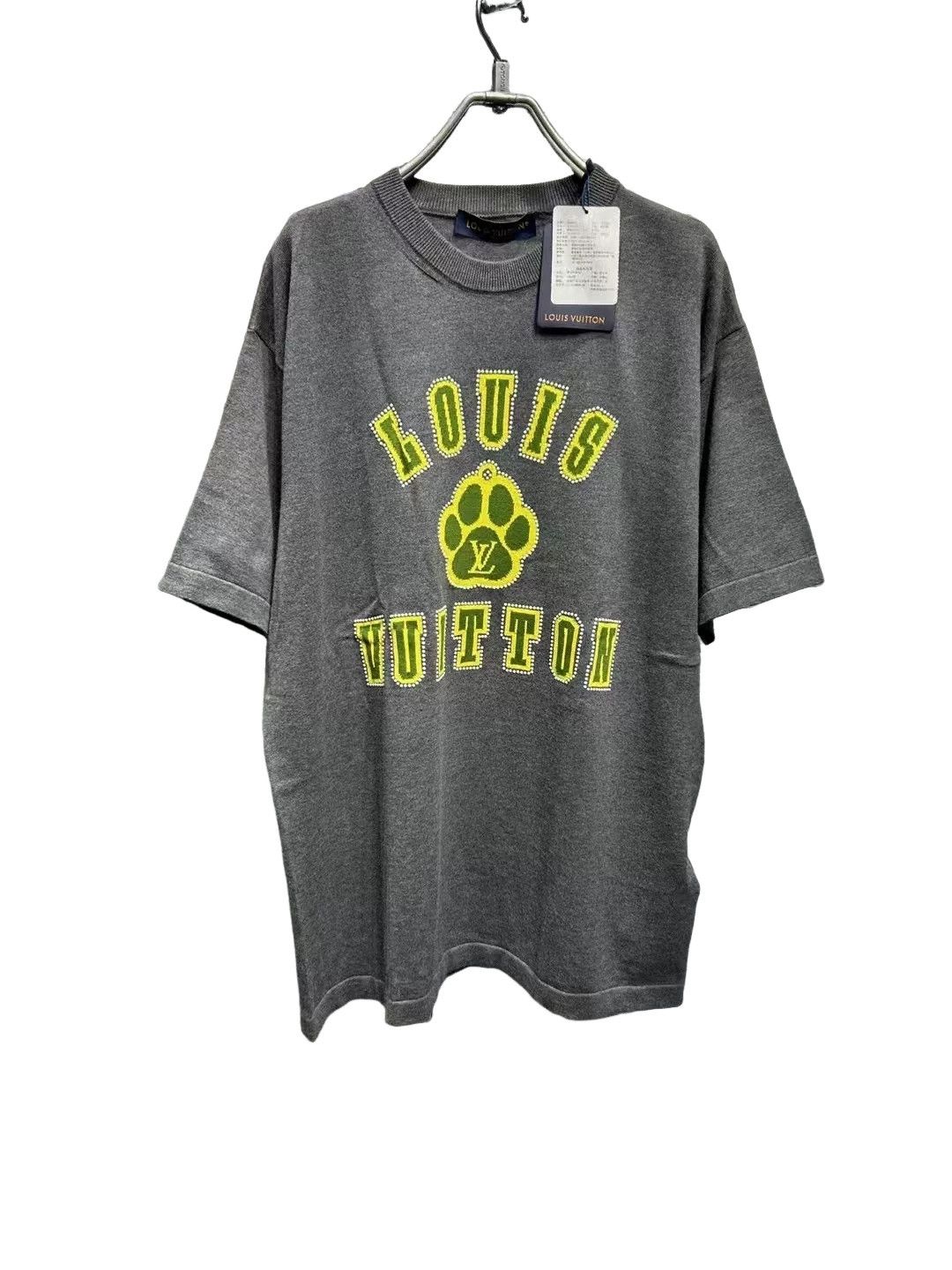 Louis Vuitton Louis Vuitton Bear Paw Logo Knit T-Shirt L Size US L / EU 52-54 / 3 - 1 Thumbnail