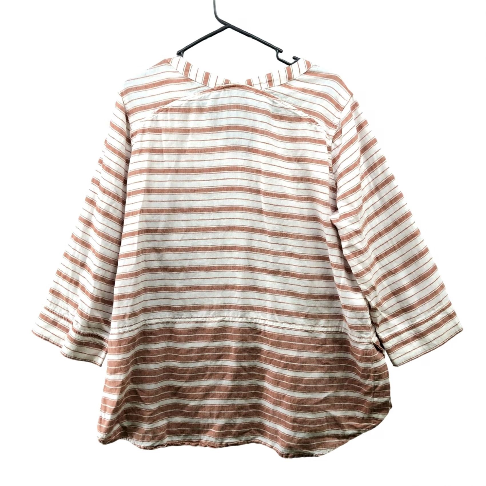 Eddie Bauer Eddie Bauer Blouse Womens L V-neck 3/4 Sleeve Linen Cotton Pink White Striped Shirt Casual Beach Classic Size L / US 10 / IT 46 - 2 Thumbnail